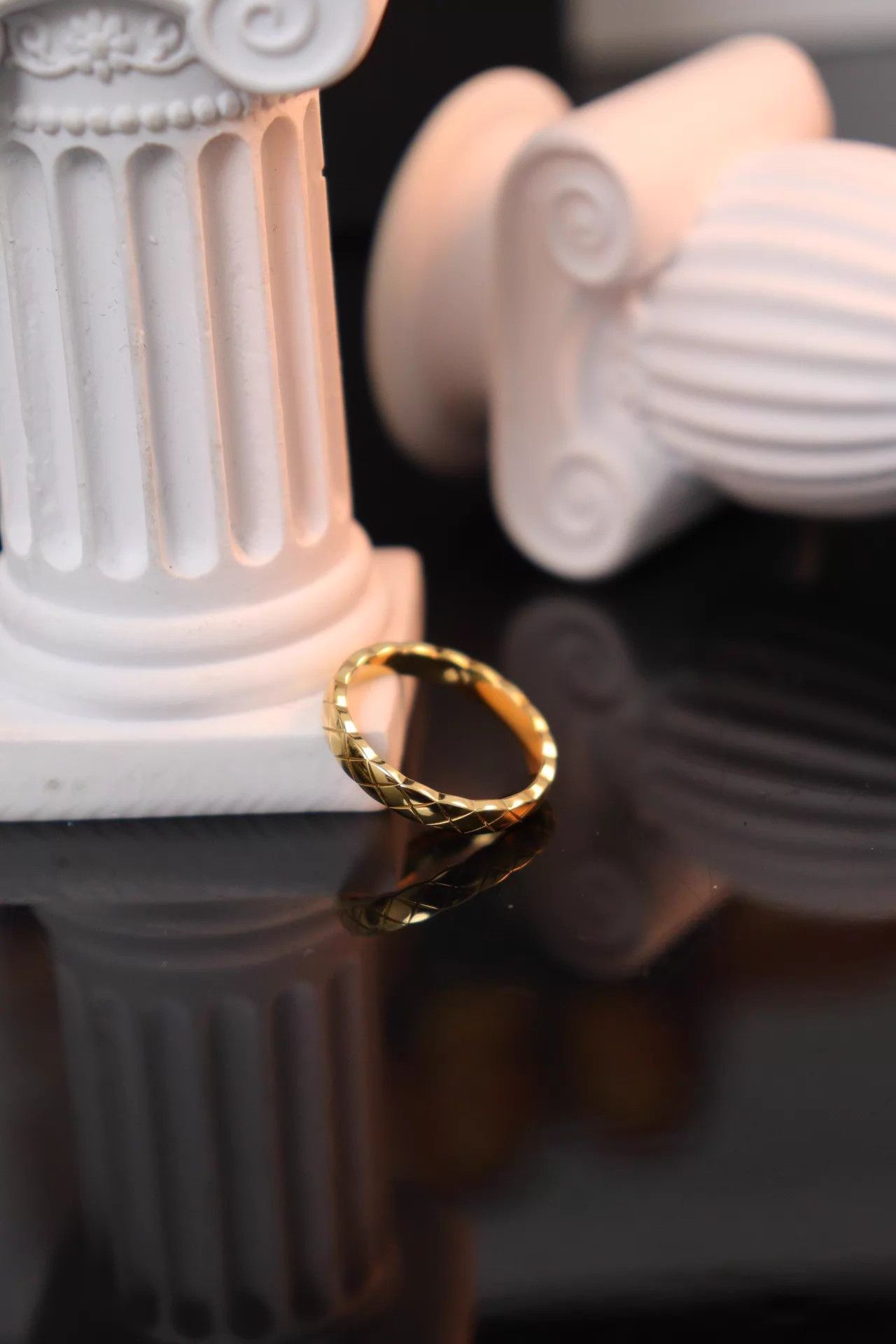 Chanel Chanel Coco Crush 18K Gold Ring 55 Box & 23.06 Card Size ONE SIZE - 5 Thumbnail