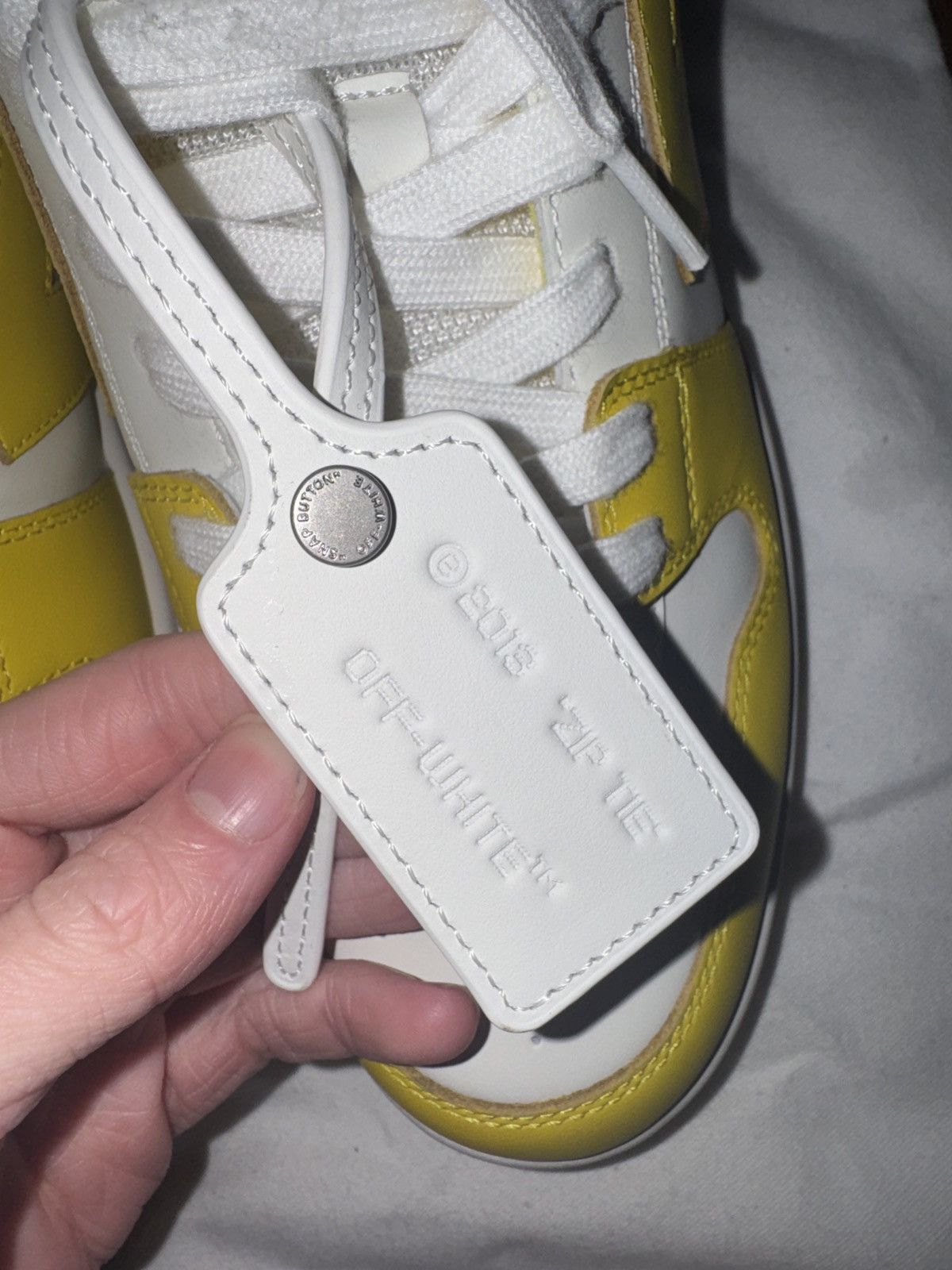 Off-White Yellow Off-White Out Of Office Size US 10 / EU 43 - 7 Thumbnail