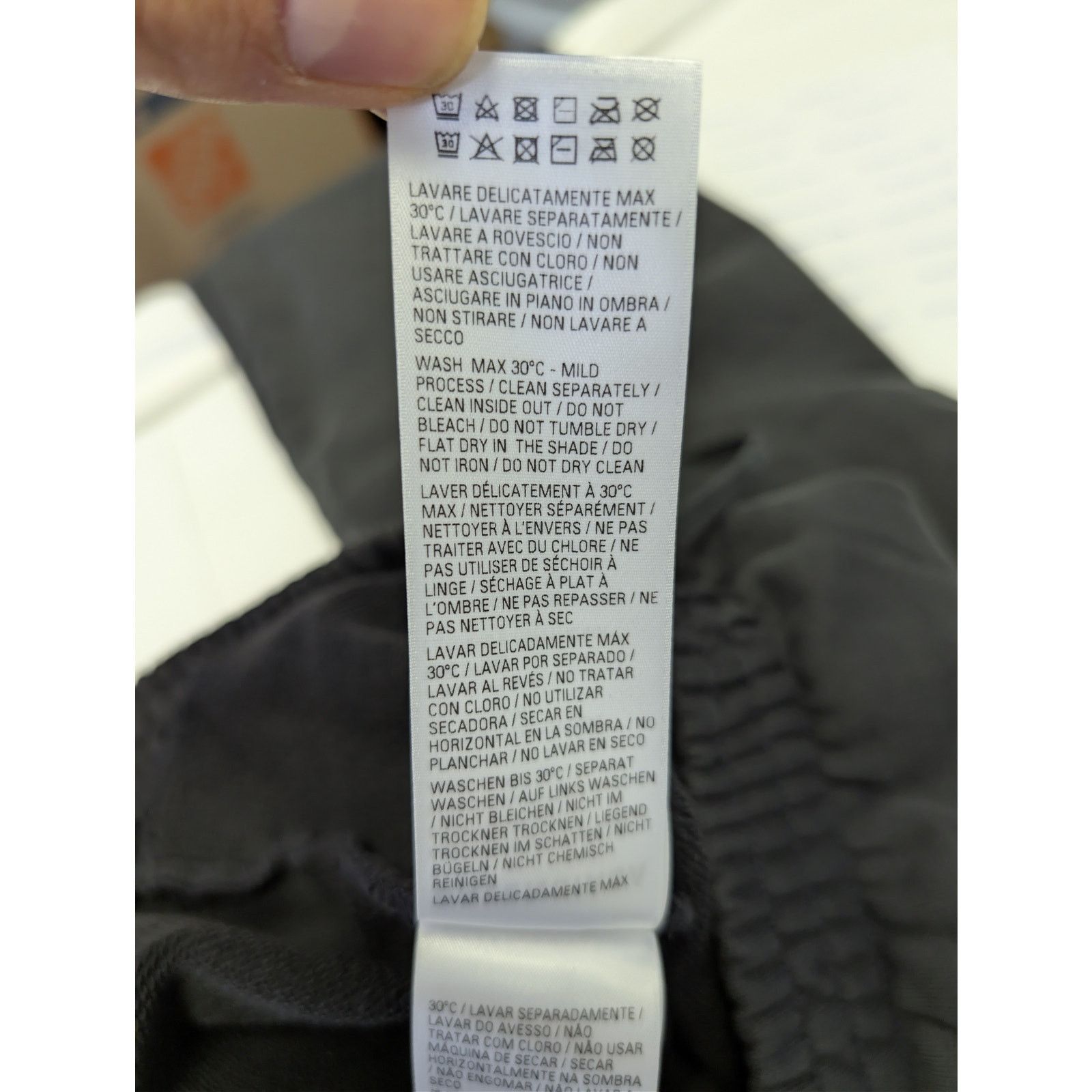 Balenciaga × eBay o1rshd1 Baggy Sweatpants in Wash Black Size US 26 / EU 42 - 19 Thumbnail