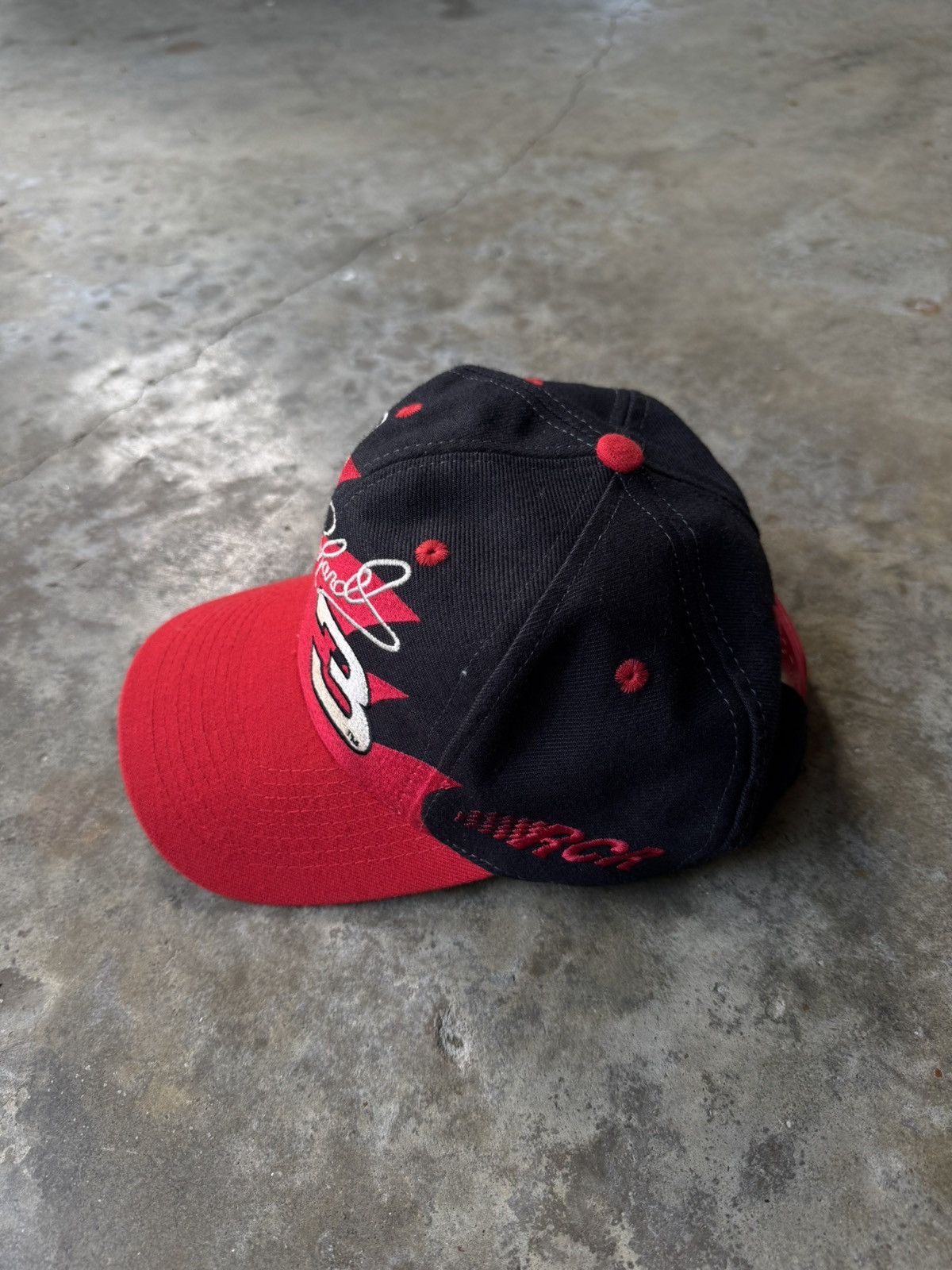 Logo Athletic × NASCAR × Vintage Vintage 90s Dale Earnhardt Shark Tooth Hat Size ONE SIZE - 2 Thumbnail