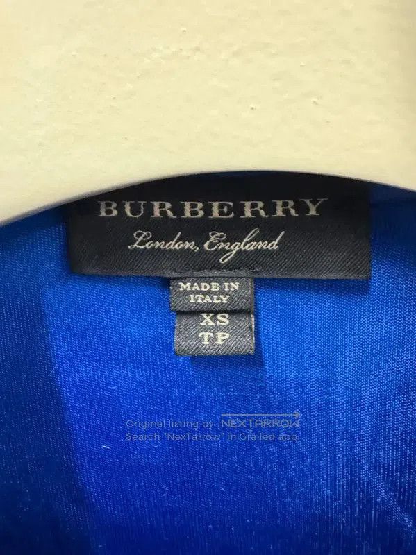 Burberry Blue Silk Striped Men\'s Long Sleeve Jacket.