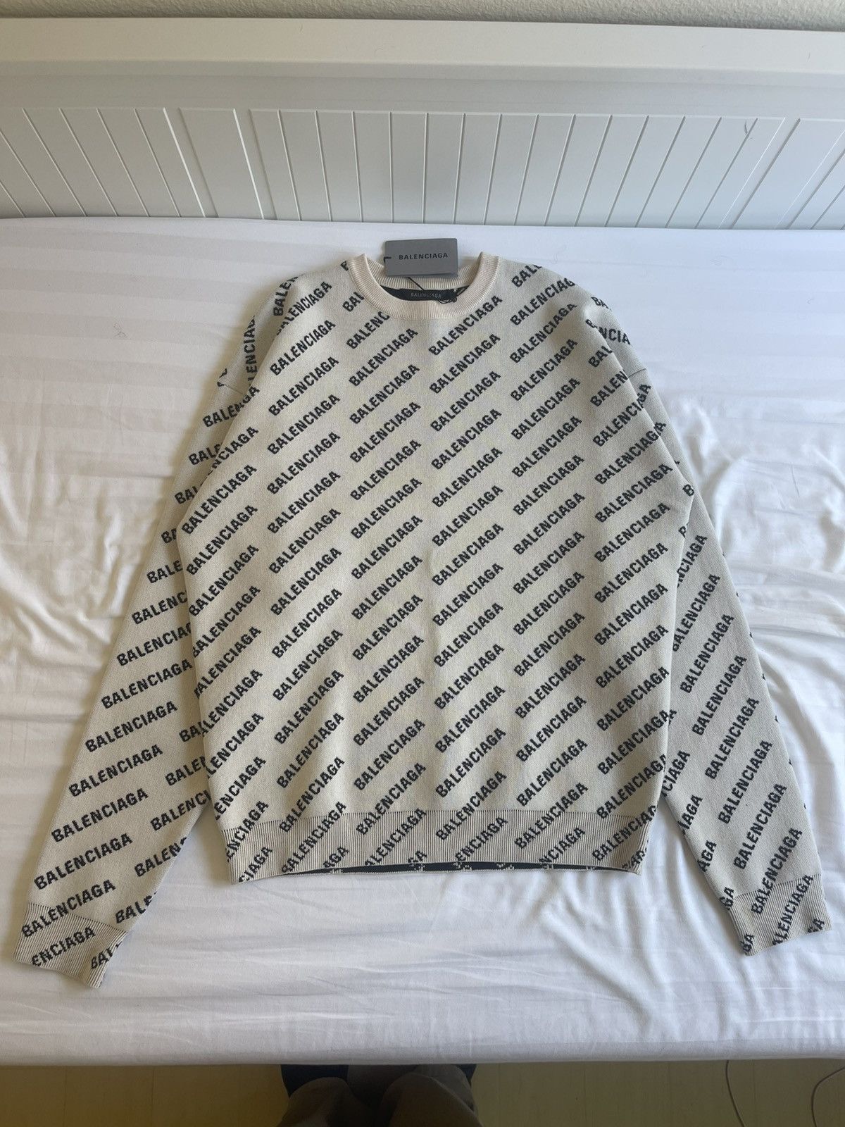 Balenciaga Balenciaga All-over sweater Size US XS / EU 42 / 0 - 1 Thumbnail