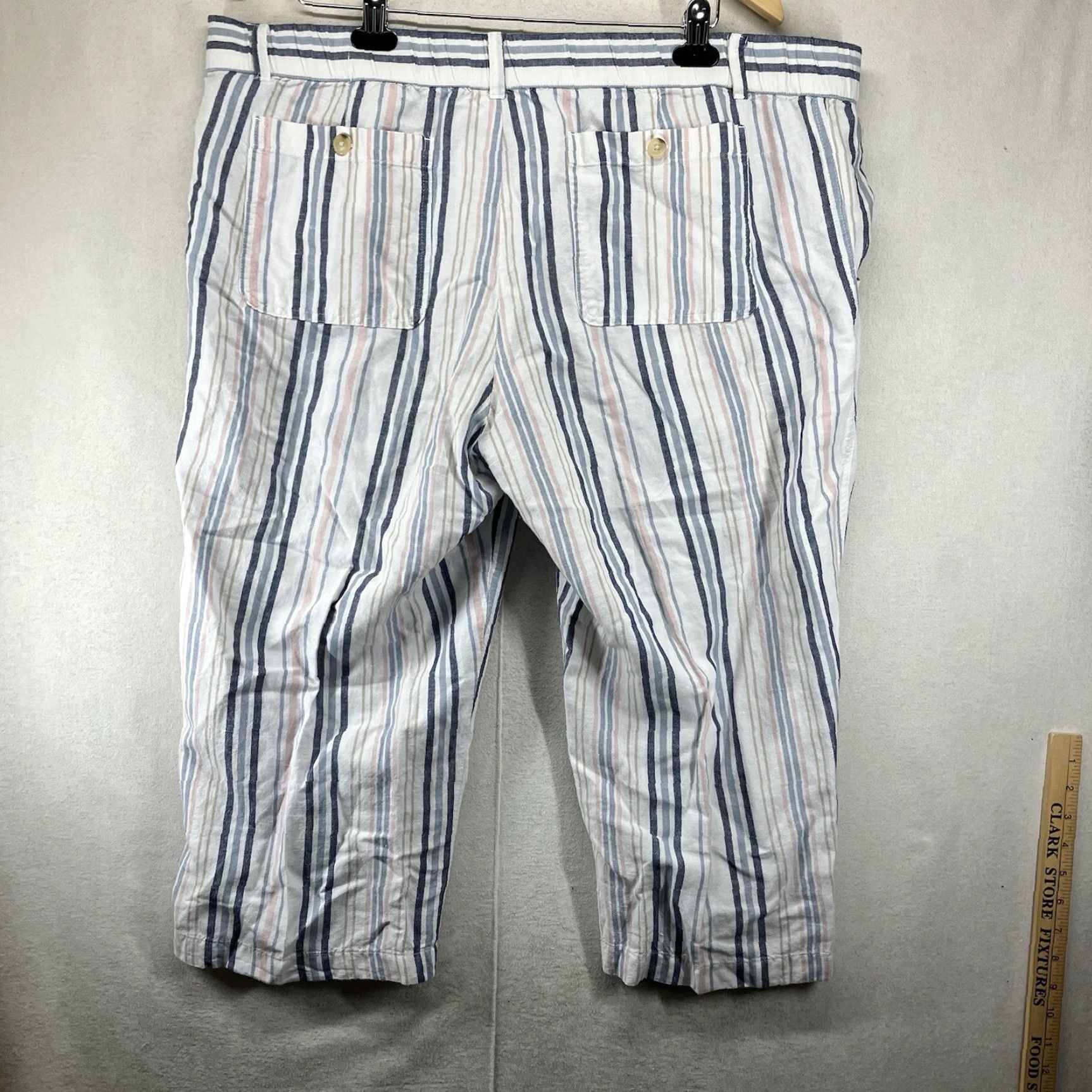 Liz Claiborne VINTAGE? No. Size 40" / US 18 - 2 Thumbnail
