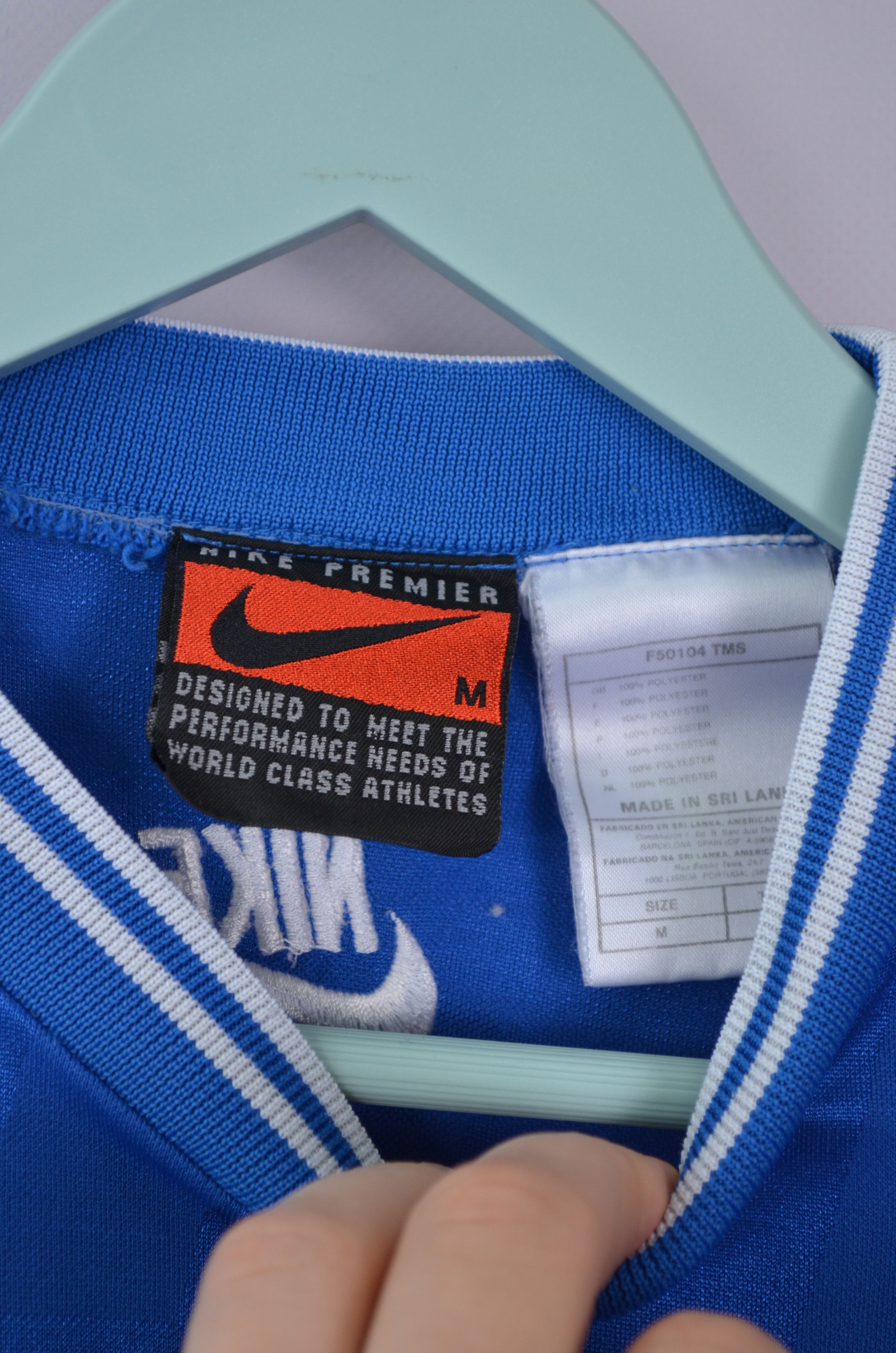 Nike × Vintage Nike Premiere Blue T Shirt Size M Vintage 90s Size US M / EU 48-50 / 2 - 3 Thumbnail
