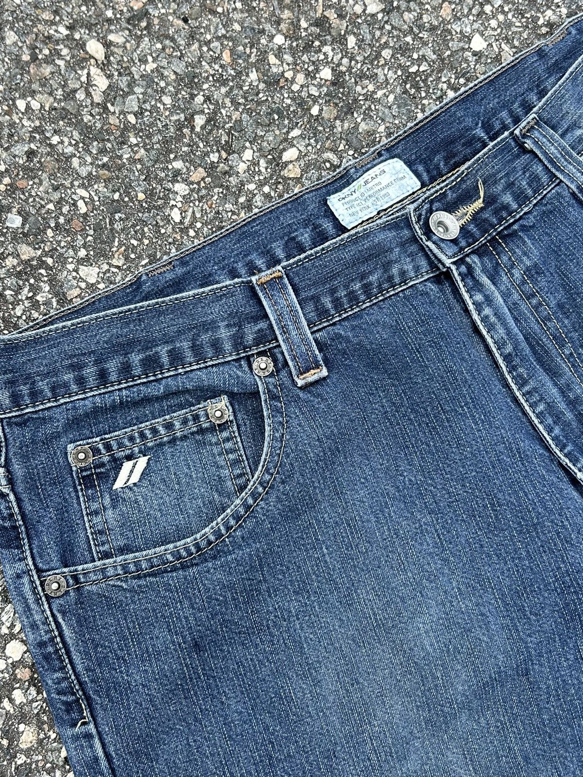 Request Jeans DKNY Embroidered Distressed Bootcut Jeans Size US 36 / EU 52 - 3 Thumbnail