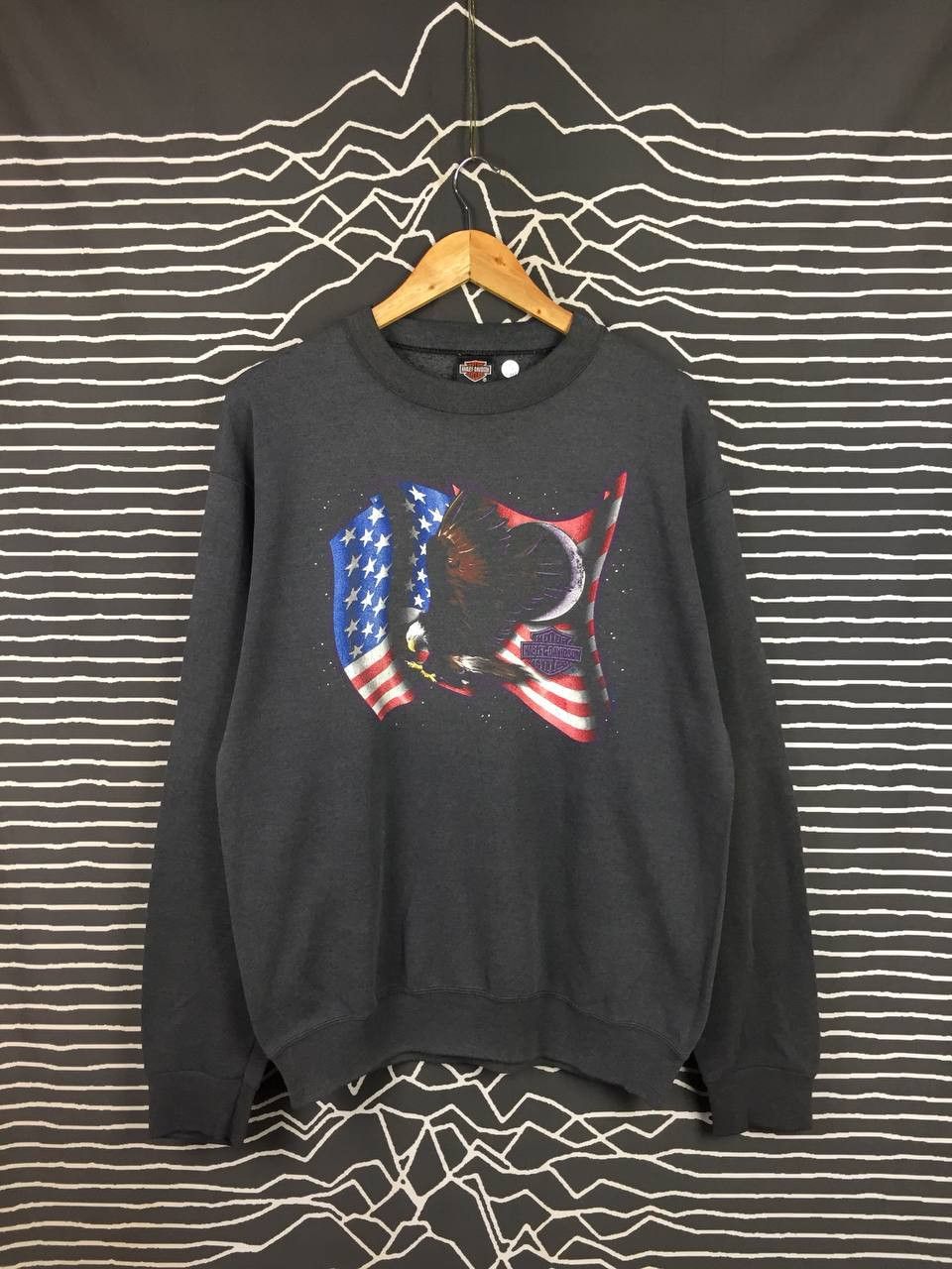 Harley Davidson Vtg 90s Harley Davidson Milwaukee Eagle Flag Sweatshirt Size US M / EU 48-50 / 2 - 2 Thumbnail