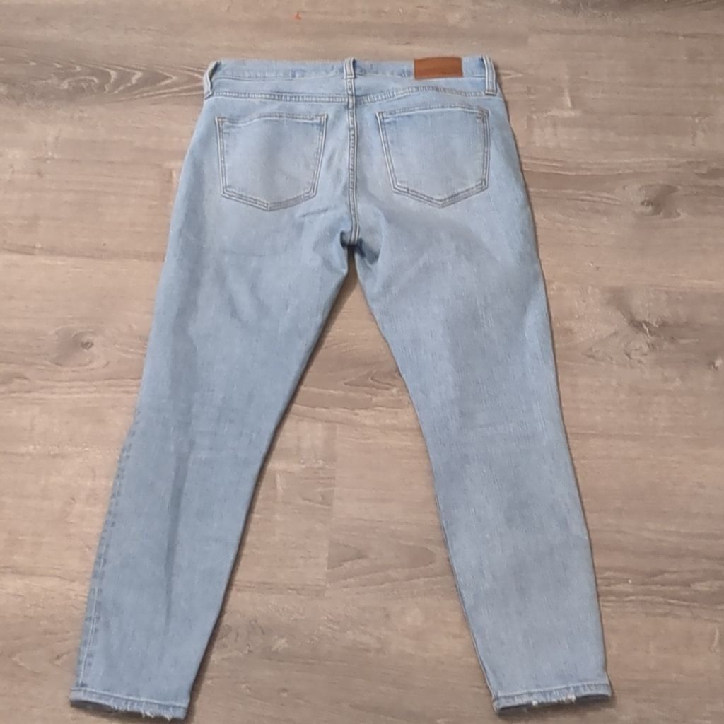 Madewell Madewell distressed 9" high rise skinny jeans size 29 Size 29" - 7 Thumbnail