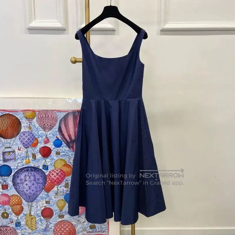 Miu Miu Miu Miu Blue Sleeveless Midi Dress for Women . Size M / US 6-8 / IT 42-44 - 2 Thumbnail