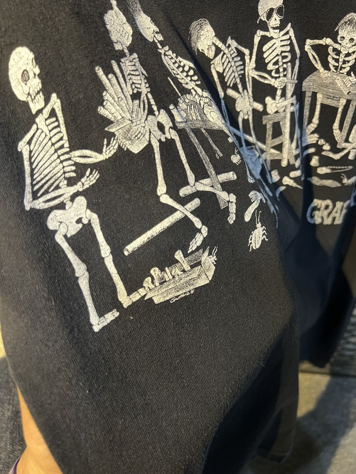 Vintage Vintage Graffix Skeleton 90s Shirt Size US L / EU 52-54 / 3 - 3 Thumbnail