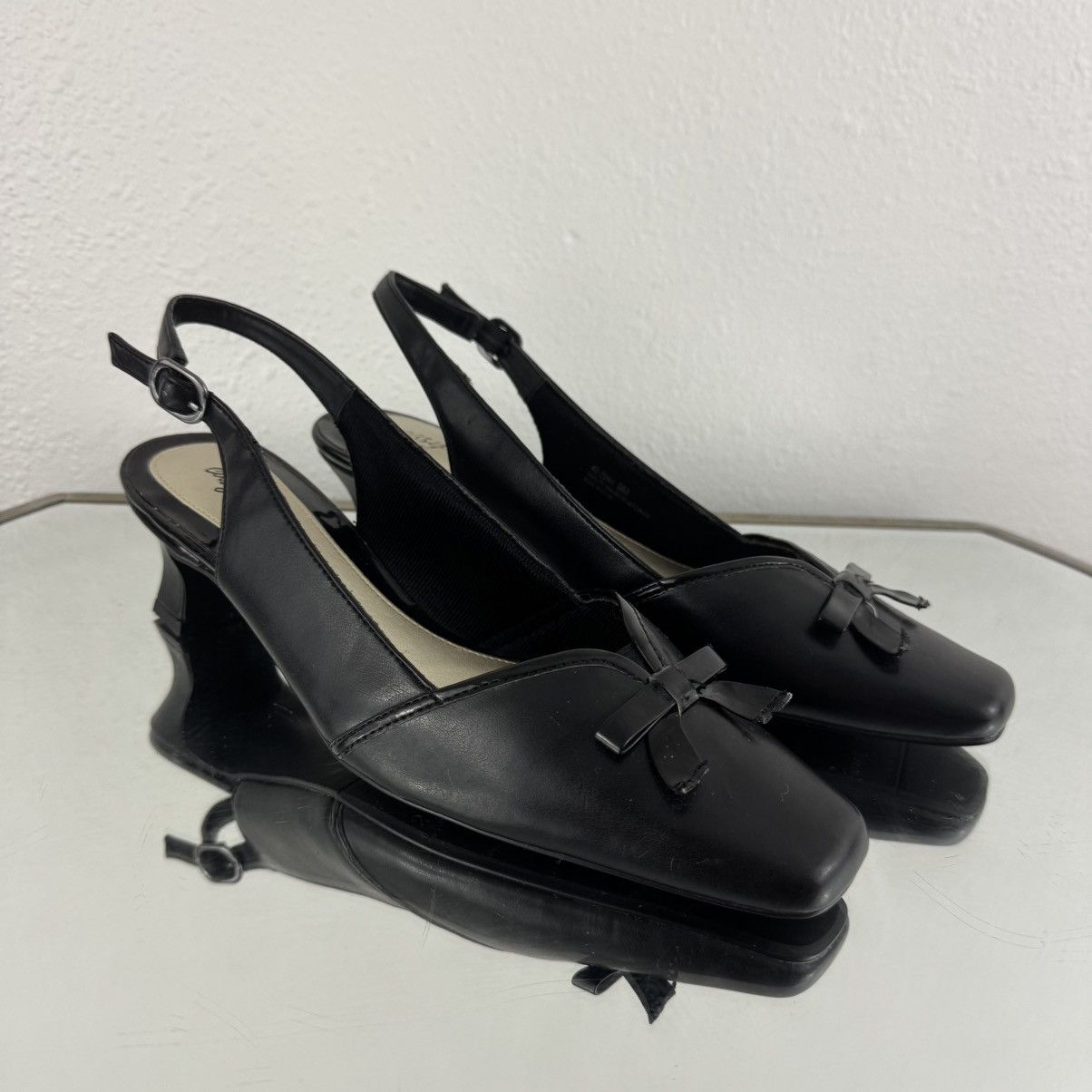 Other EASY STREET Y2K Black Faux Leather Edgy Bow Kitten Heels Size US 9 / IT 39 - 2 Thumbnail