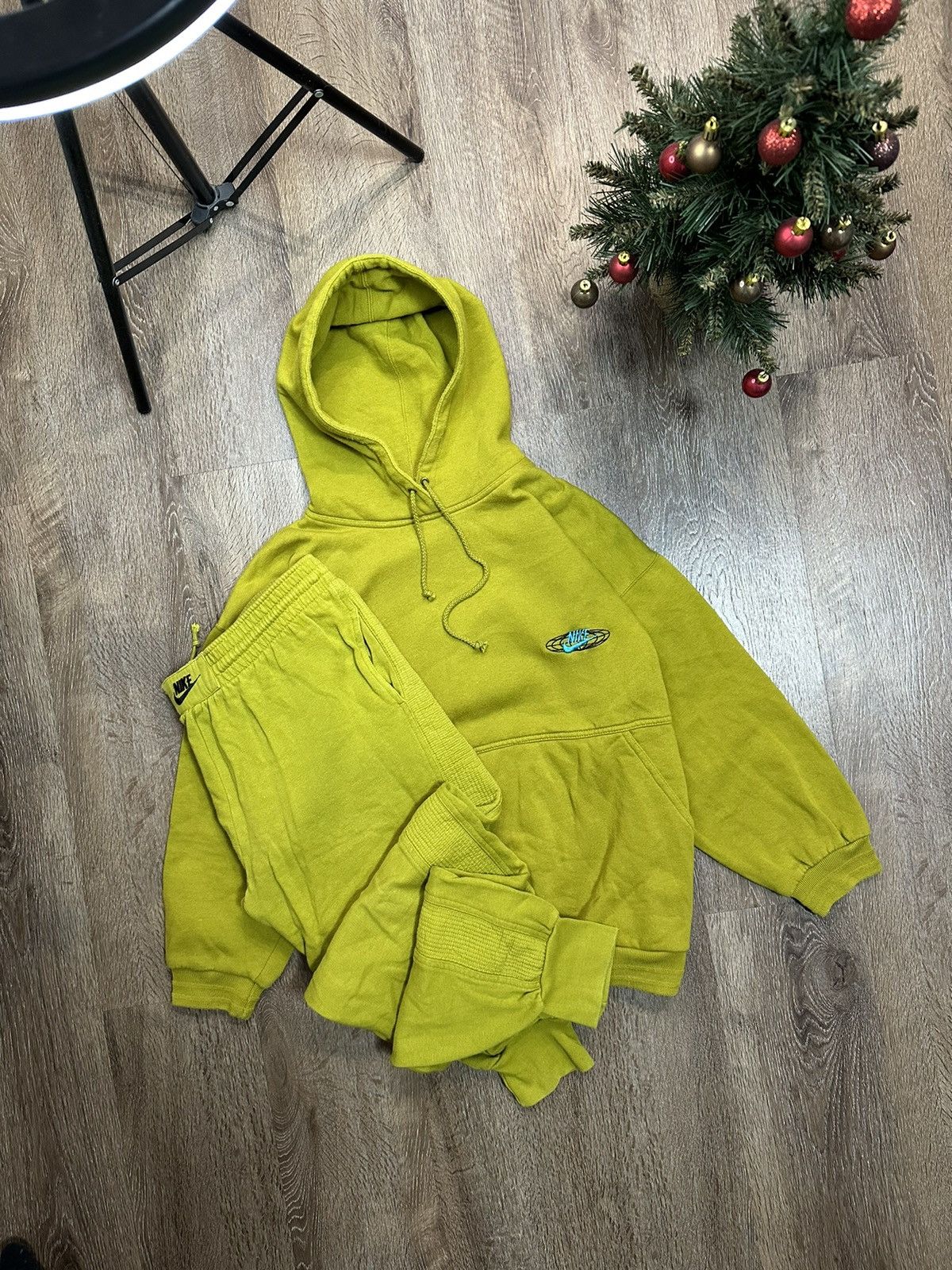 image of Nike One Bowerman Drive Vintage Suit Y2K in Mustard, Men's (Size Medium)