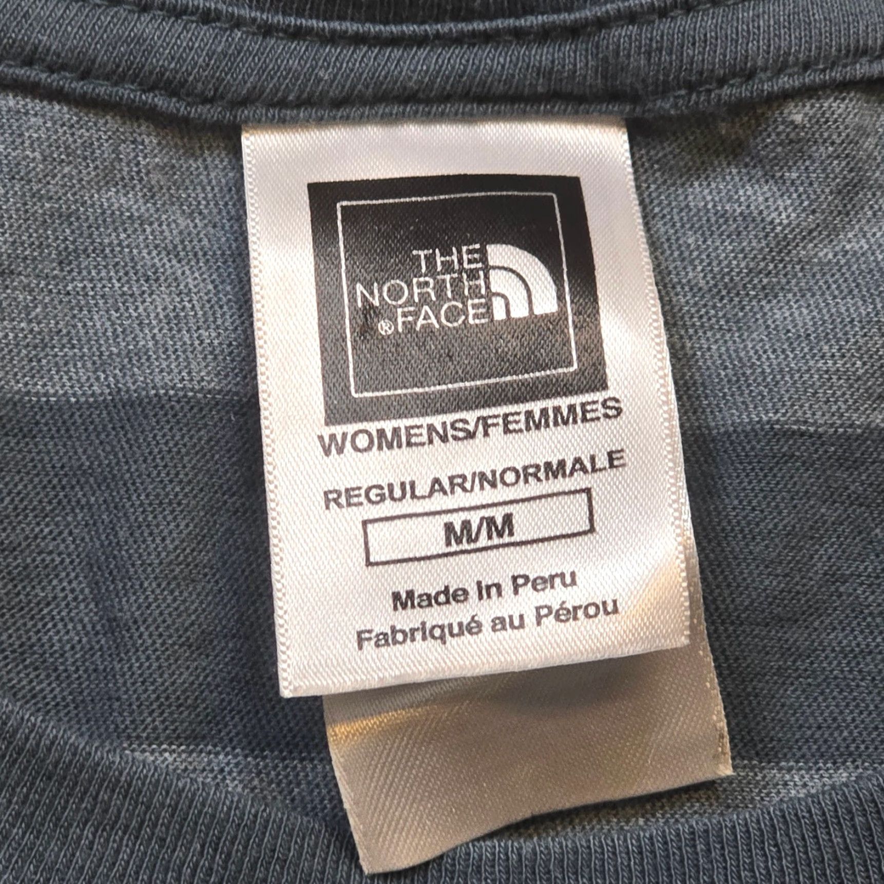 The North Face VINTAGE The North Face Top Womens Medium Gray Striped Embroidered Logo Stretch Basic Casual Size M / US 6-8 / IT 42-44 - 3 Thumbnail