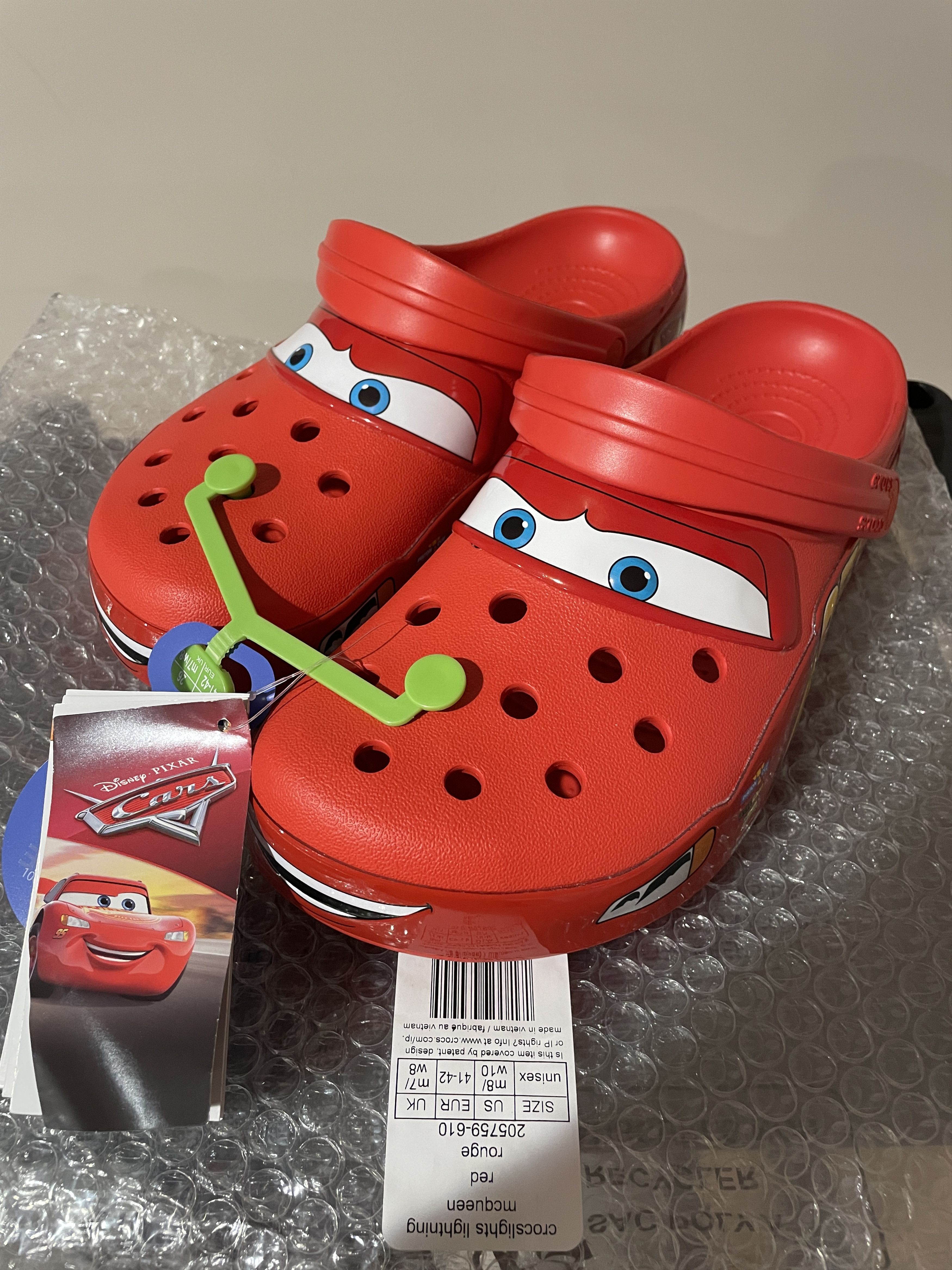 Red crocs size 8 online