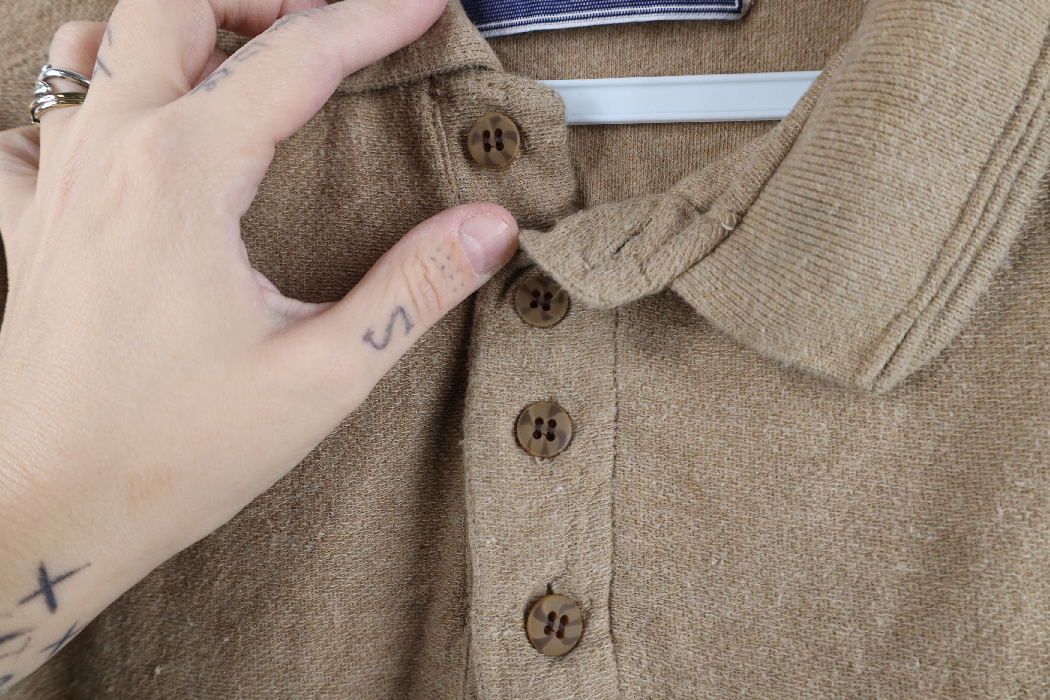 Vintage Vintage 90s Streetwear Blank Knit Golf Polo Shirt Beige Tan Size US L / EU 52-54 / 3 - 6 Thumbnail