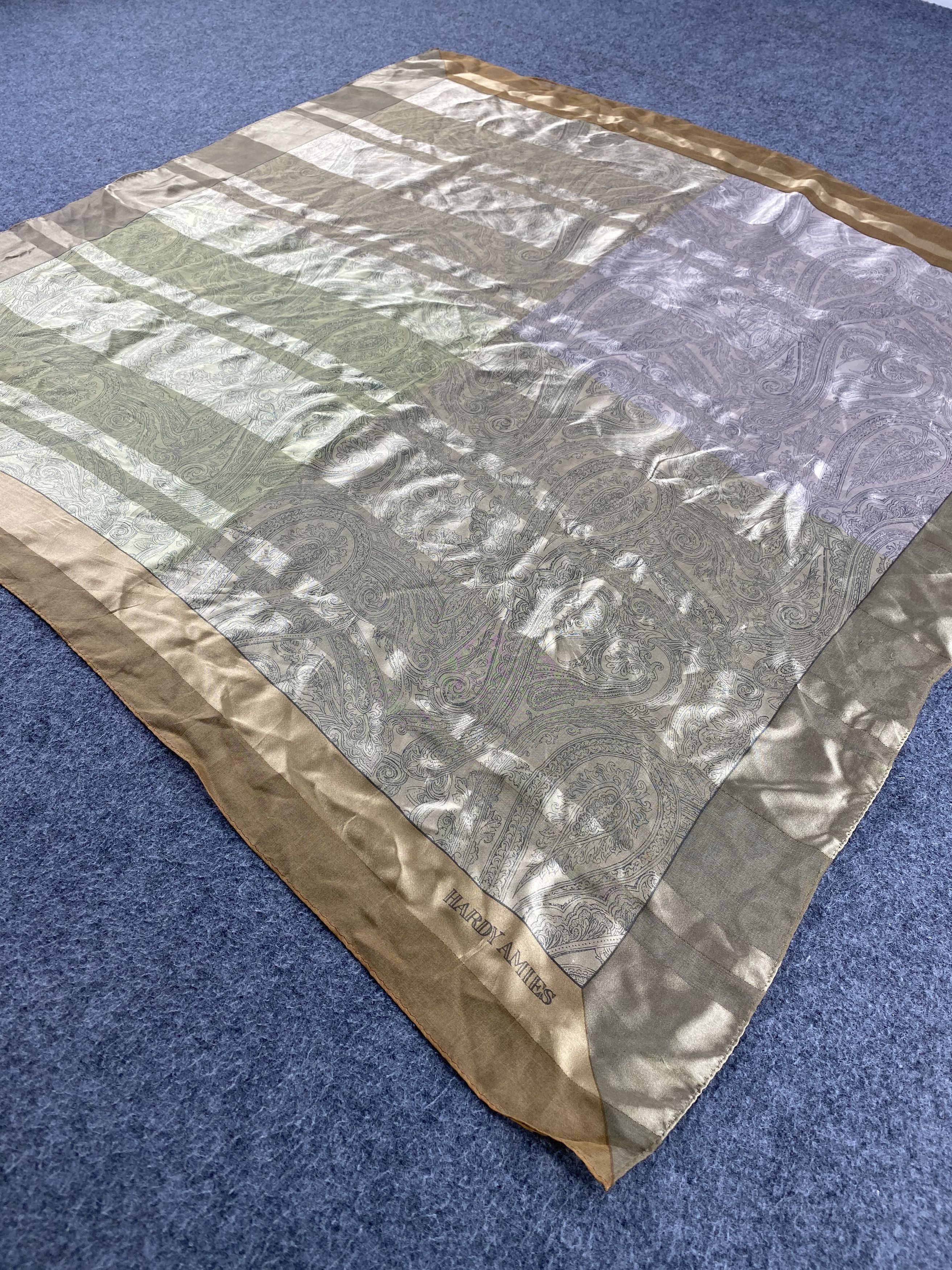 Hardy Amies × Vintage Hardy Amies Silk Scarf Size ONE SIZE - 3 Thumbnail