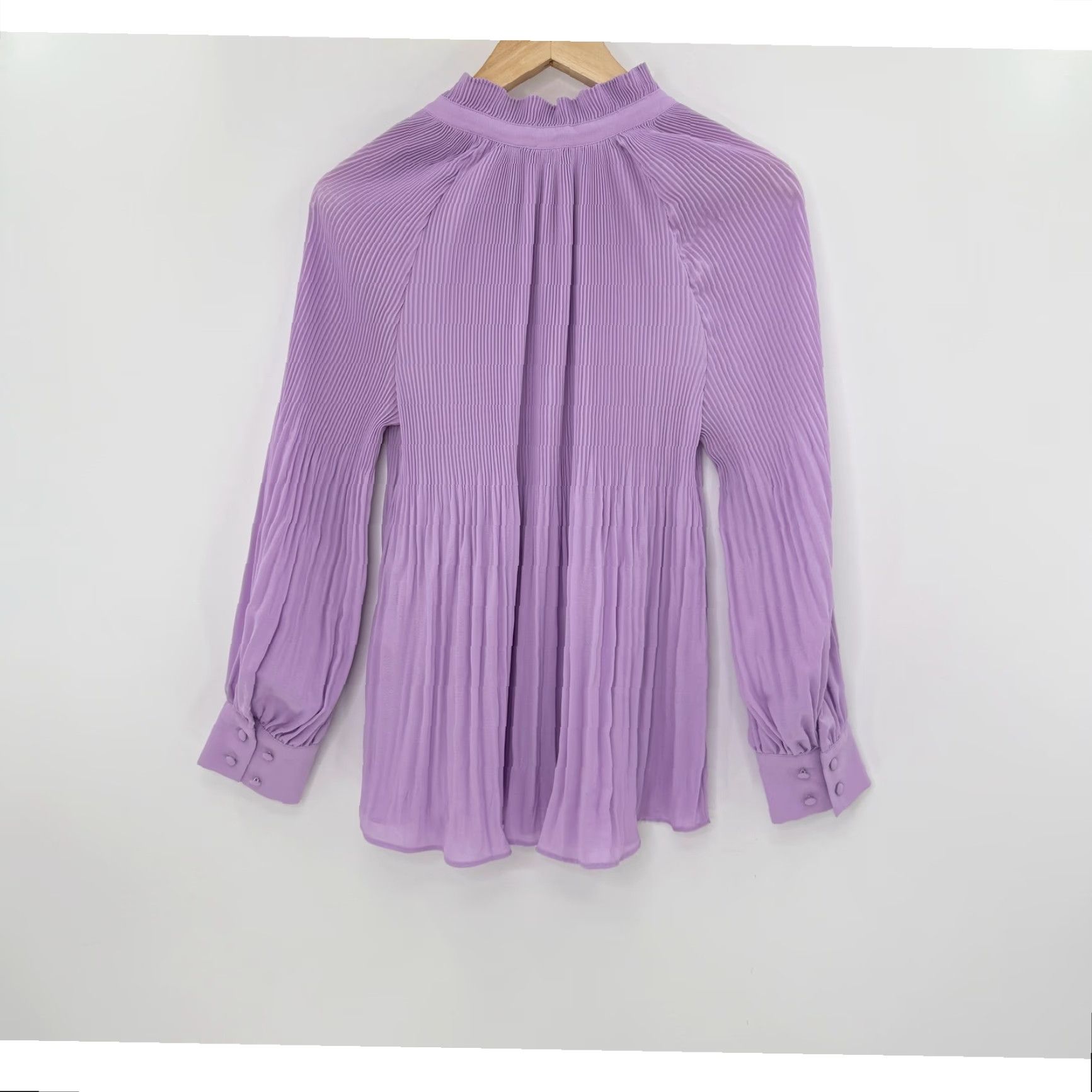 Vintage Chico's Purple Blouse Long Sleeve V-Neck Tie Buttoned Cuffs Pleated 1P Womens Office Dressy Top Size XS / US 0-2 / IT 36-38 - 3 Thumbnail