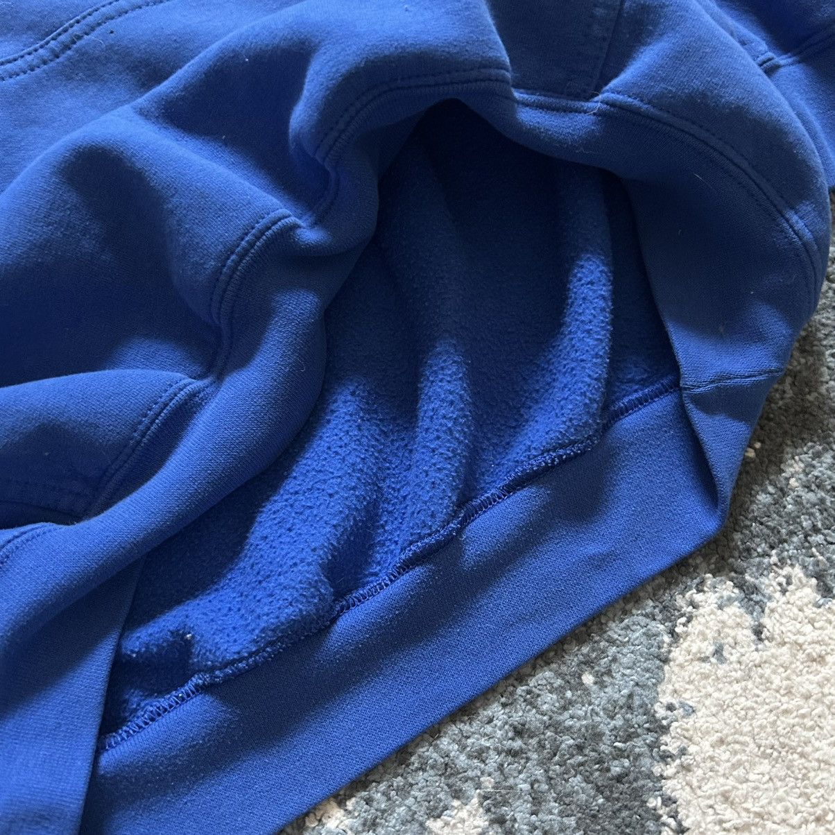 Gildan 90s Y2K ROYAL BLUE MiLLARD ELECTRONiCS REPAiR HOOD NEBRASKA Size US L / EU 52-54 / 3 - 7 Thumbnail