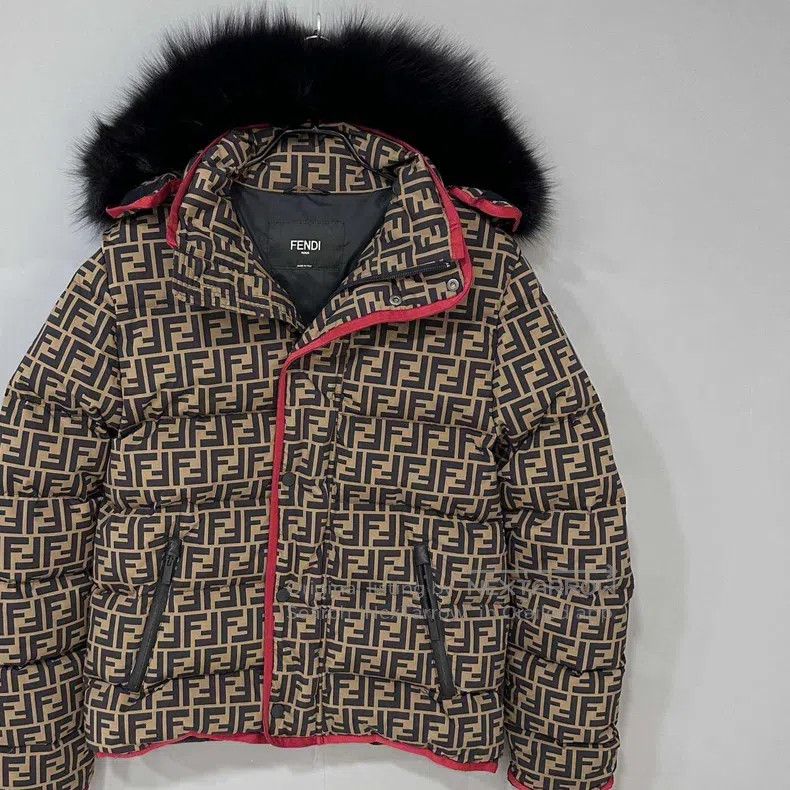 Fendi Fendi Double F embroidered puffer coat with fox fur collar Size US S / EU 44-46 / 1 - 1 Thumbnail