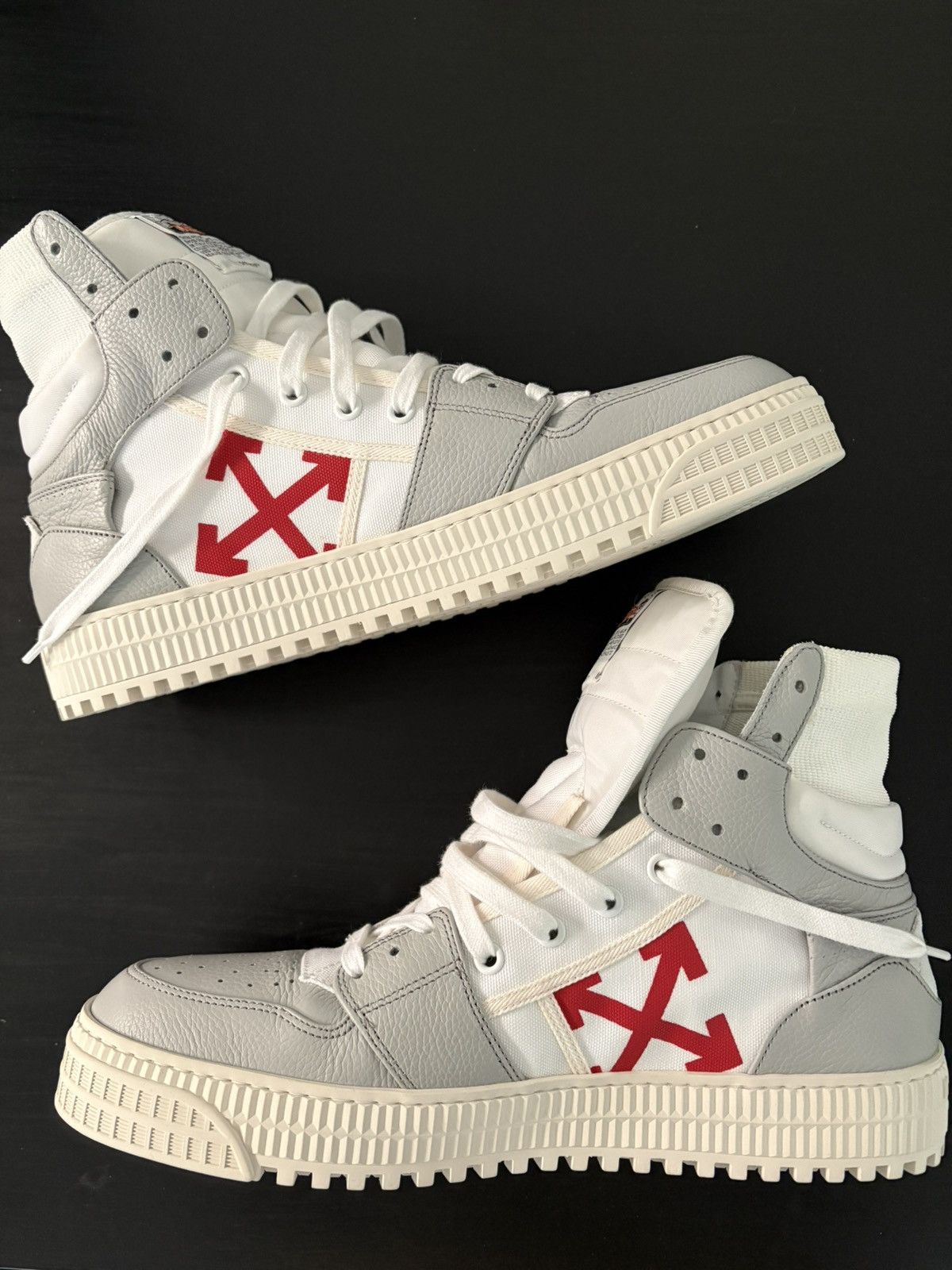 Off-White Off-White Off-Court High top leather sneaker size 43 Size US 9.5 / EU 42-43 - 2 Thumbnail