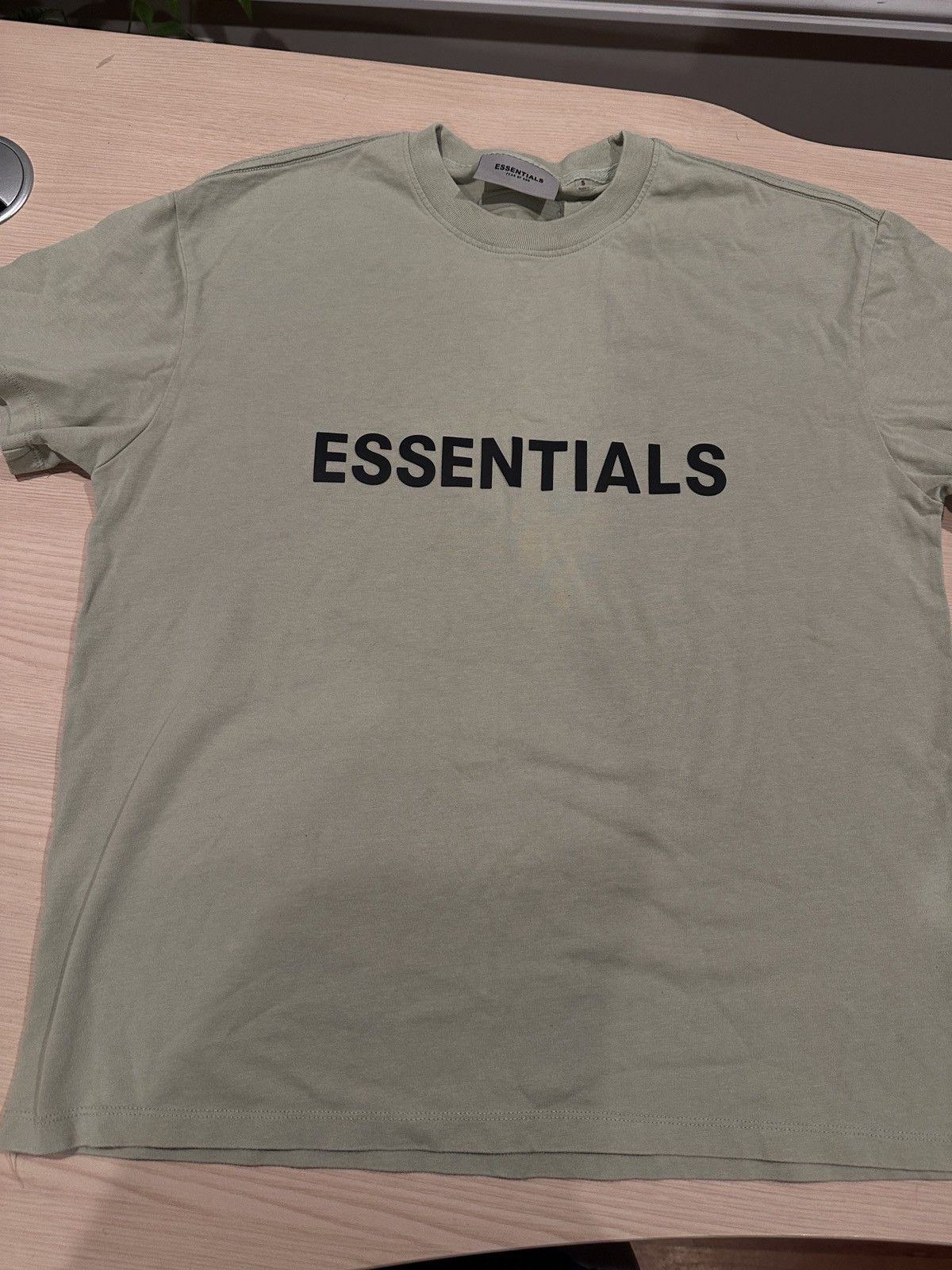 Essentials Essentials T-Shirt Sage Green Small Size US S / EU 44-46 / 1 - 1 Thumbnail