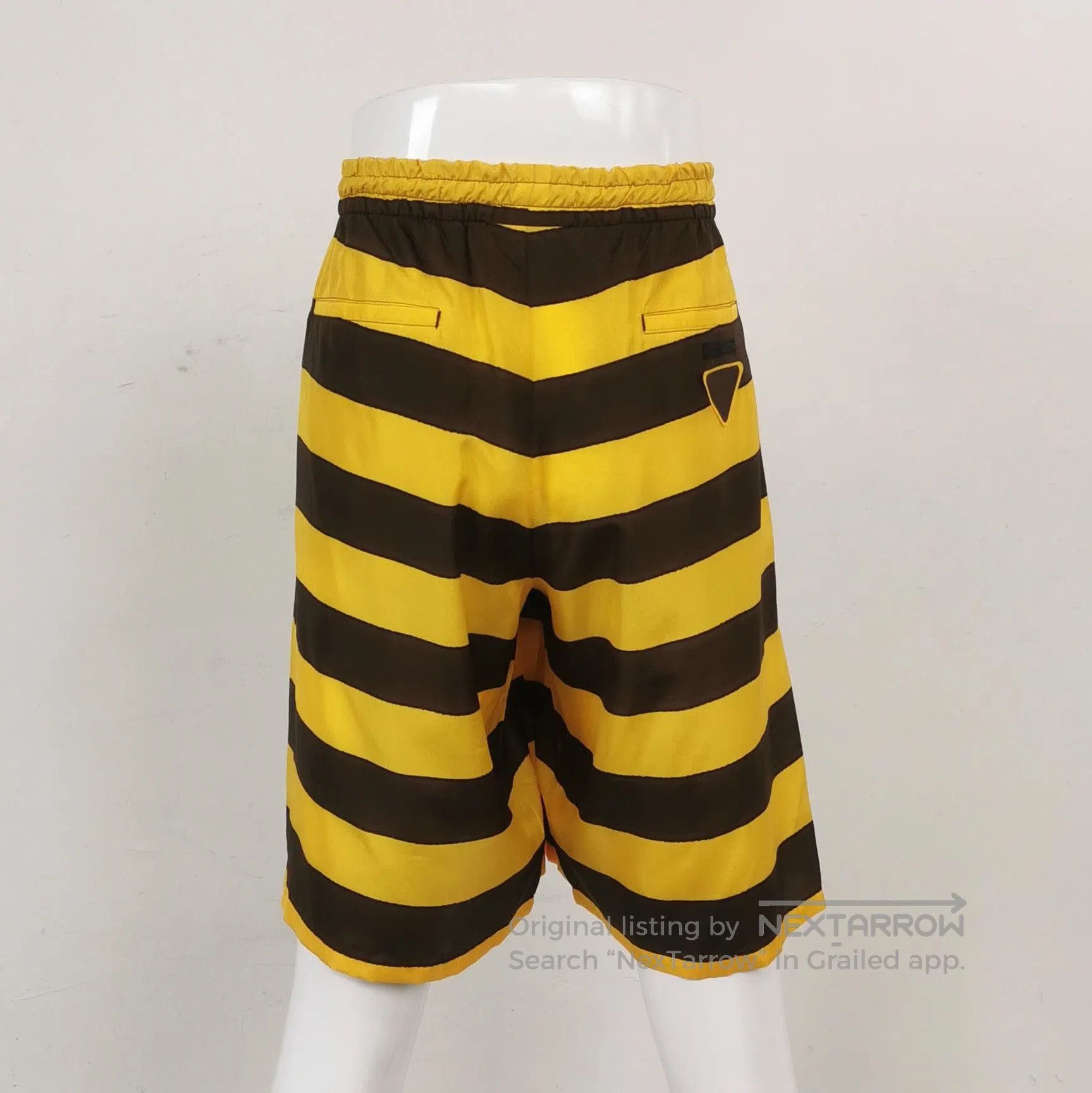 Prada Prada Color Block Silk Shorts M Size . Size 27" / US 4 / IT 40 - 2 Thumbnail