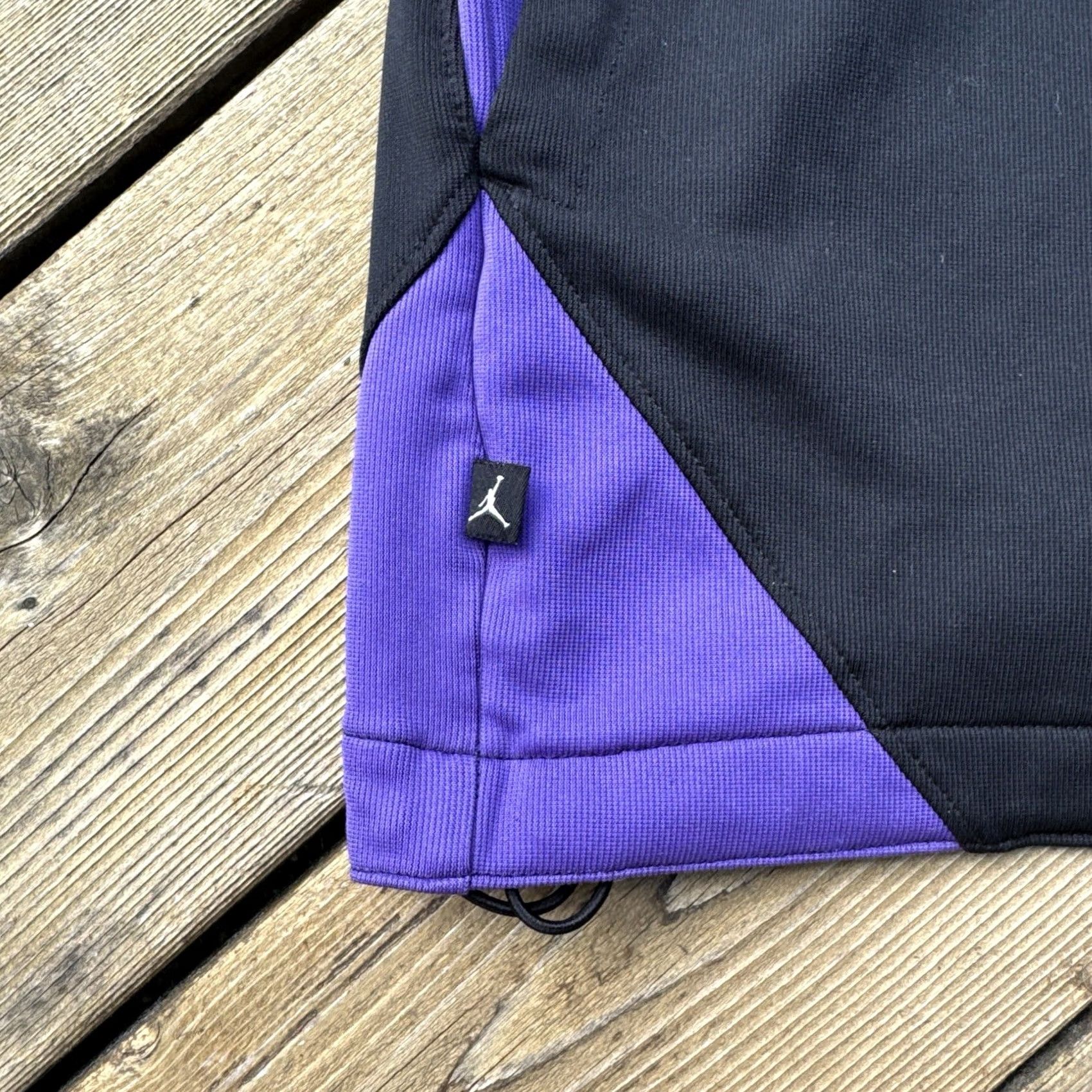 Jordan Brand Jordan Brand Purple Black Track Jacket Full Zip L Men Size US L / EU 52-54 / 3 - 2 Thumbnail