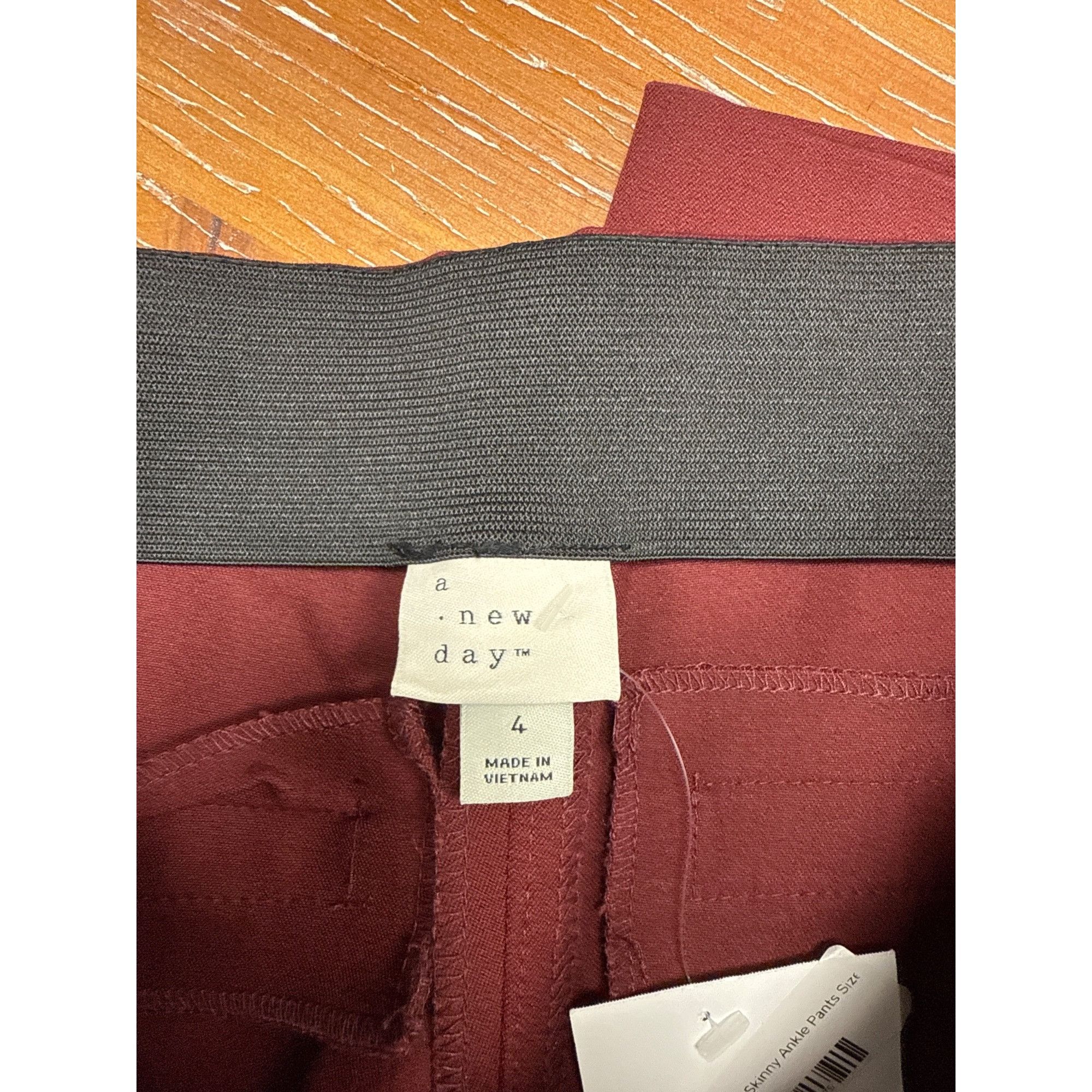 Other Womens High-Waisted Burgundy Skinny Ankle Pants Size 4 Size ONE SIZE - 5 Thumbnail