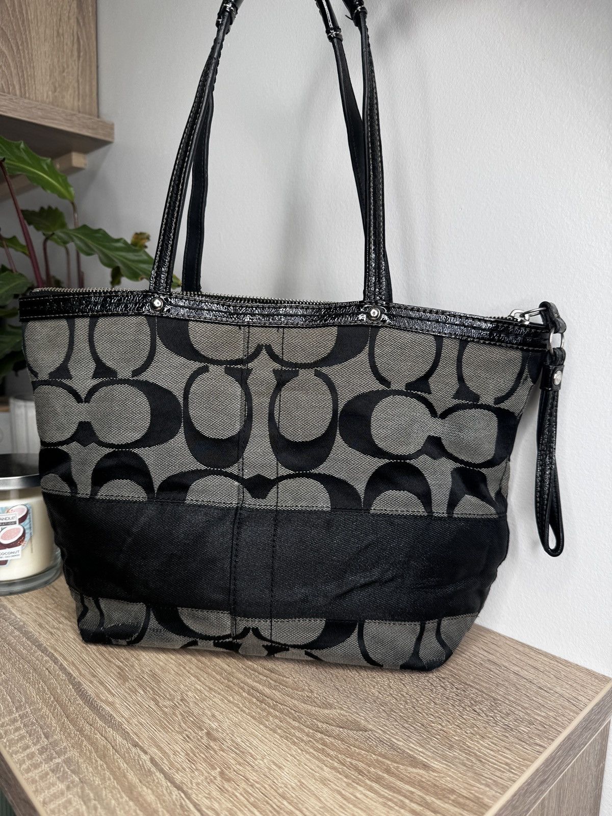 Coach COACH BLACK & GRAY SIGNATURE Size ONE SIZE - 4 Thumbnail