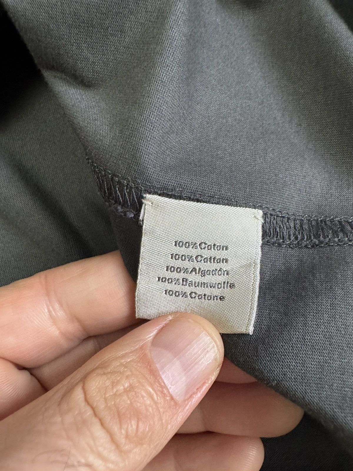 Hermes HERMES tshirt STUDY sizes in photos SHOWN BY TAPE MEASURE Size US M / EU 48-50 / 2 - 15 Thumbnail