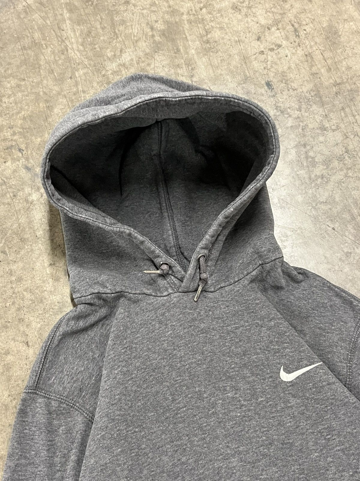 Nike × Vintage Nike vintage essential gray swoosh hoodie streetwear hype Size US M / EU 48-50 / 2 - 5 Thumbnail
