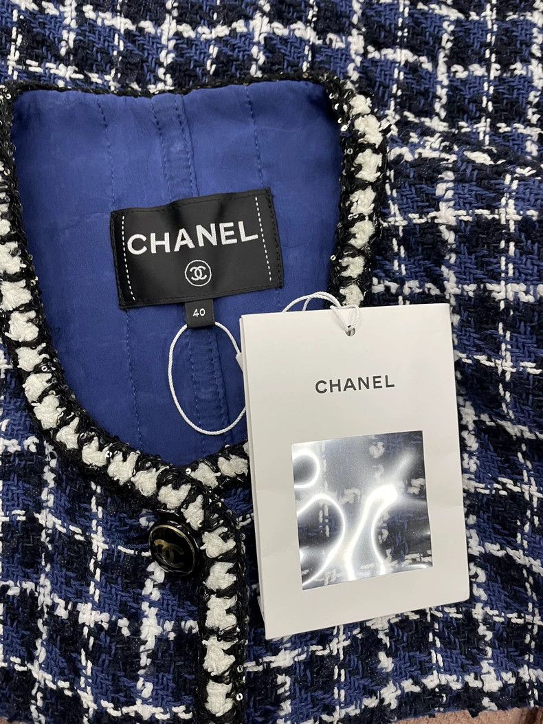 Chanel Chanel Blue plaid tweed coat Size S / US 4 / IT 40 - 4 Thumbnail