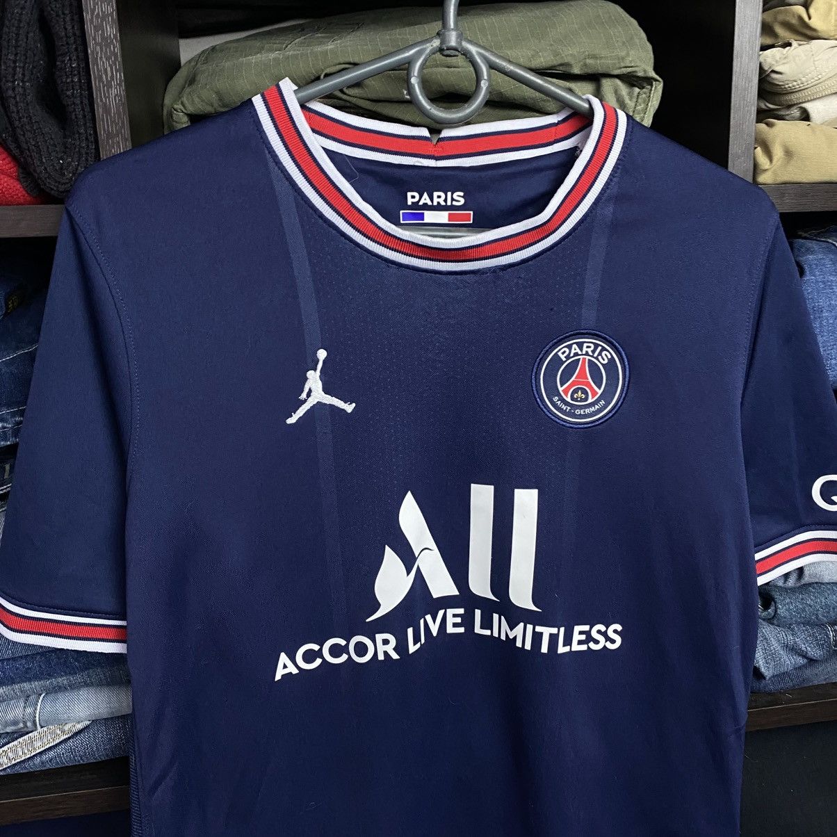 Jordan Brand Nike Jordan FC PSG Paris Saint Germain home soccer jersey Size US S / EU 44-46 / 1 - 2 Thumbnail