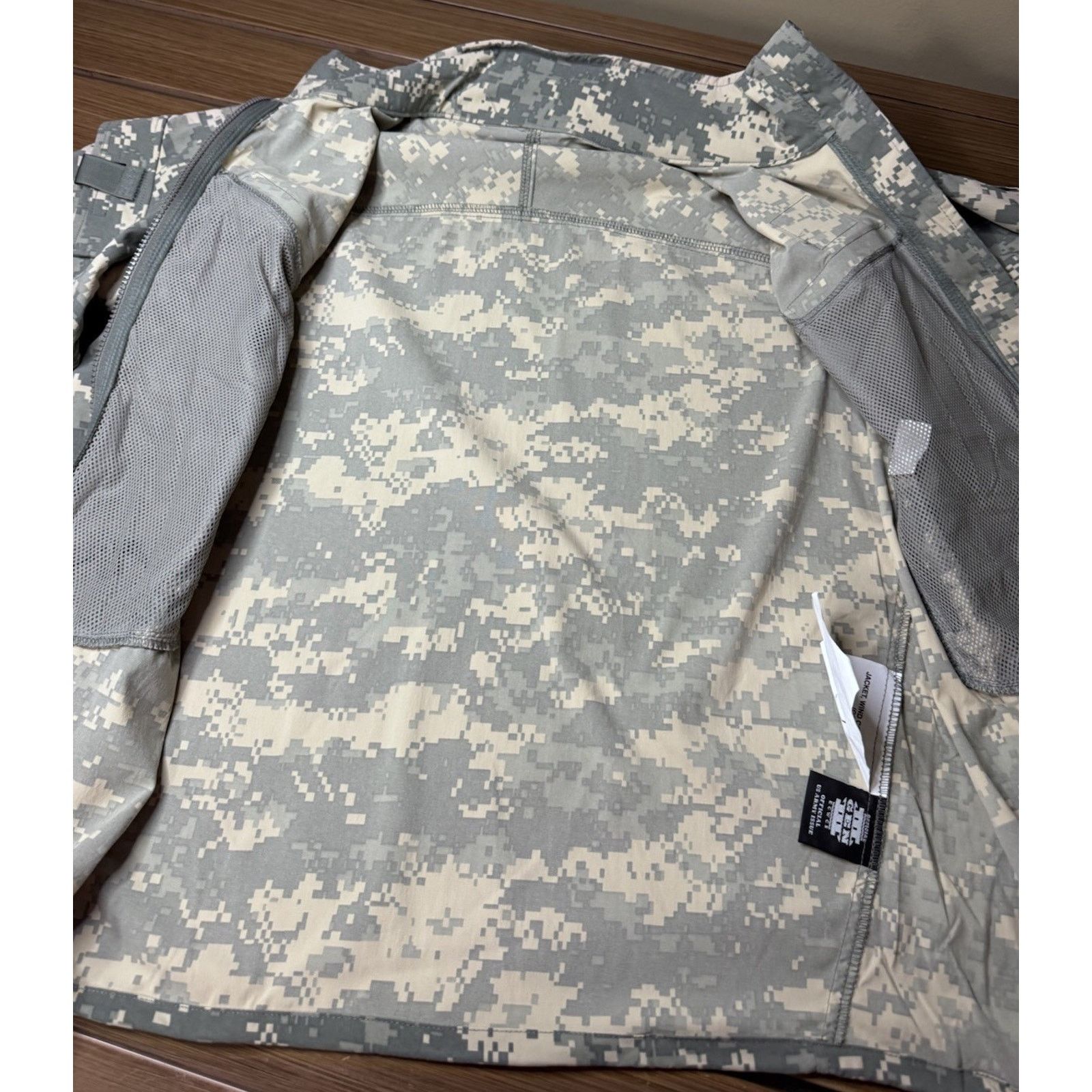 Other Jacket, Wind Cold (GEN III) Small NSN: 8415-01-546-8745 Size US S / EU 44-46 / 1 - 5 Thumbnail
