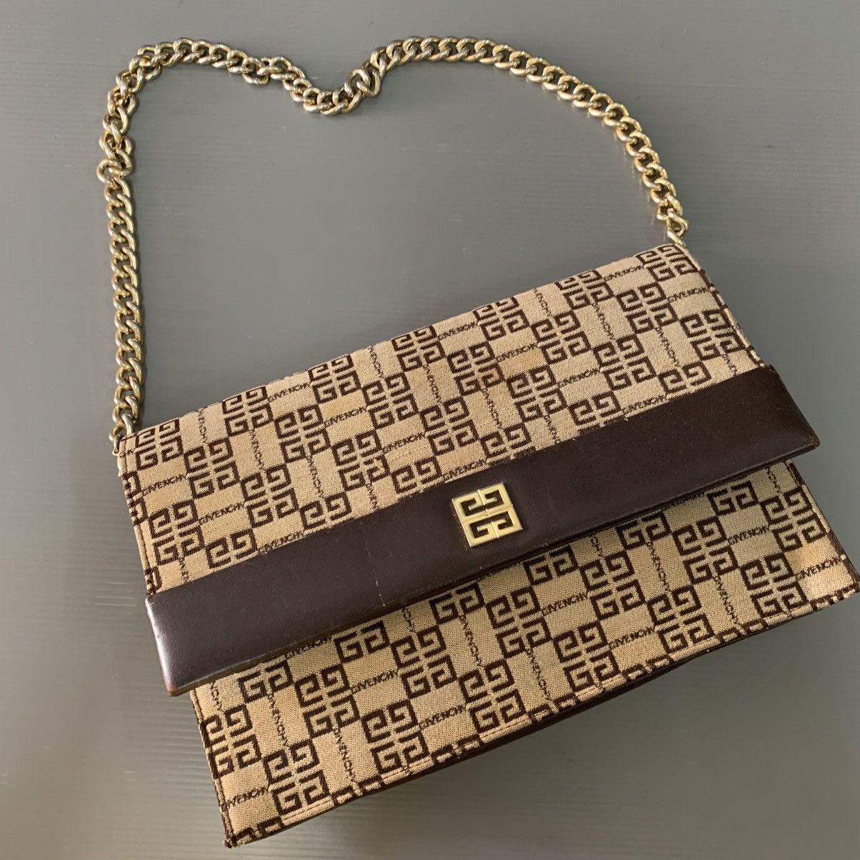 Givenchy Givenchy Vintage Clutch Chain Bag Size ONE SIZE - 8 Thumbnail