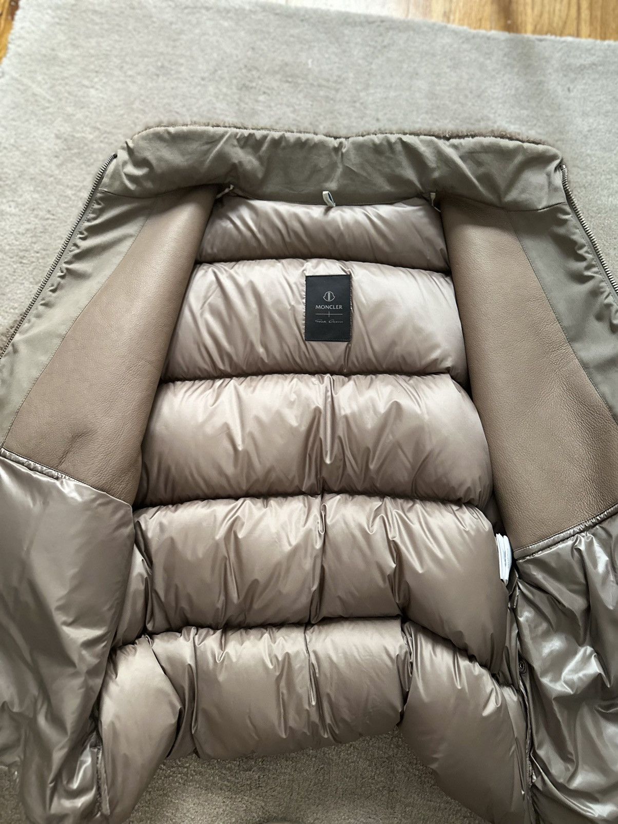 Moncler × Rick Owens Rick Owens x Moncler Coyote Fur Down Jacket Size US S / EU 44-46 / 1 - 10 Thumbnail