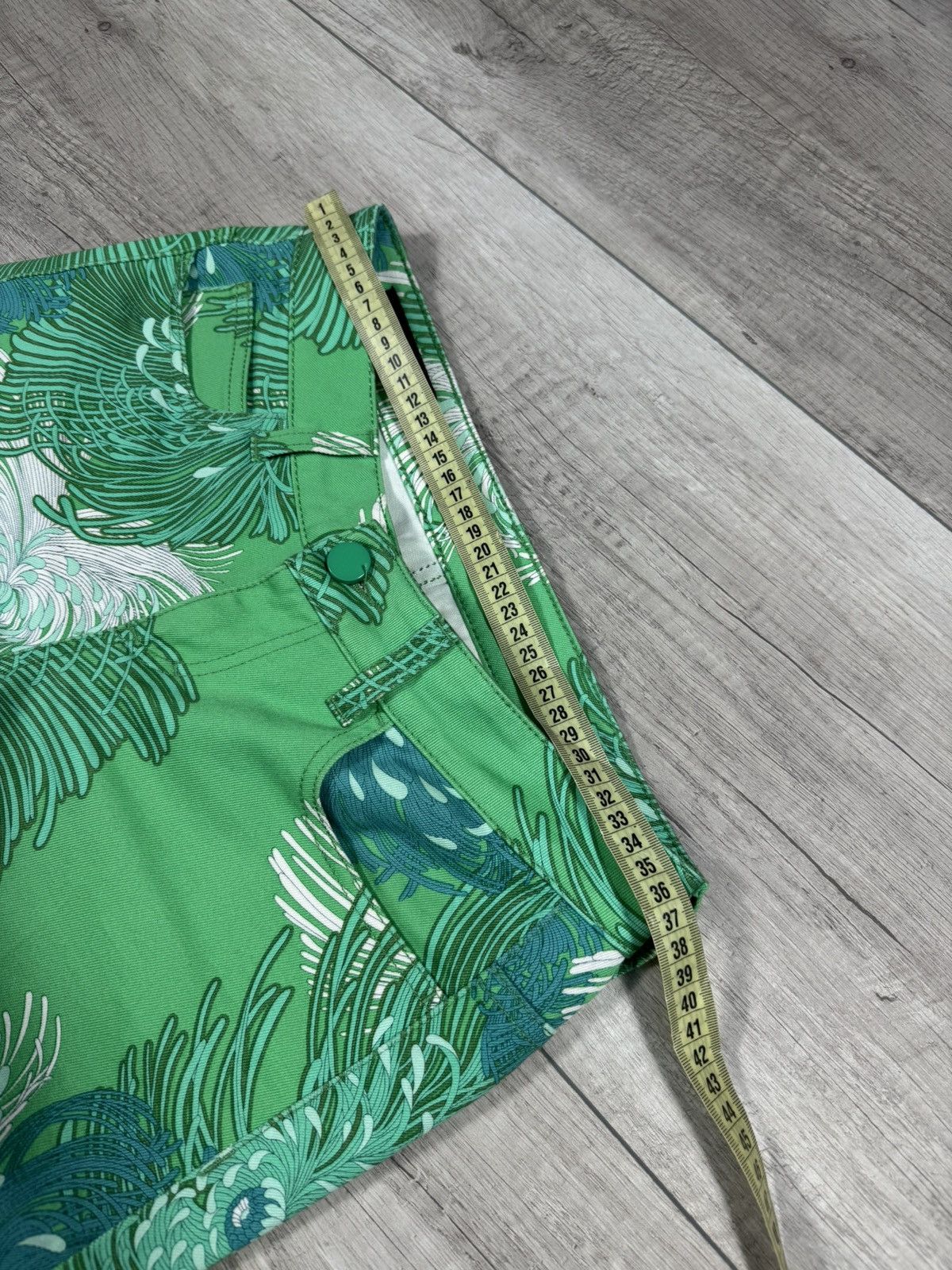 Gucci Gucci Green Floral Print Cotton Holiday Jeans Size 36 Rare Size 36" / US 14 / IT 50 - 13 Thumbnail