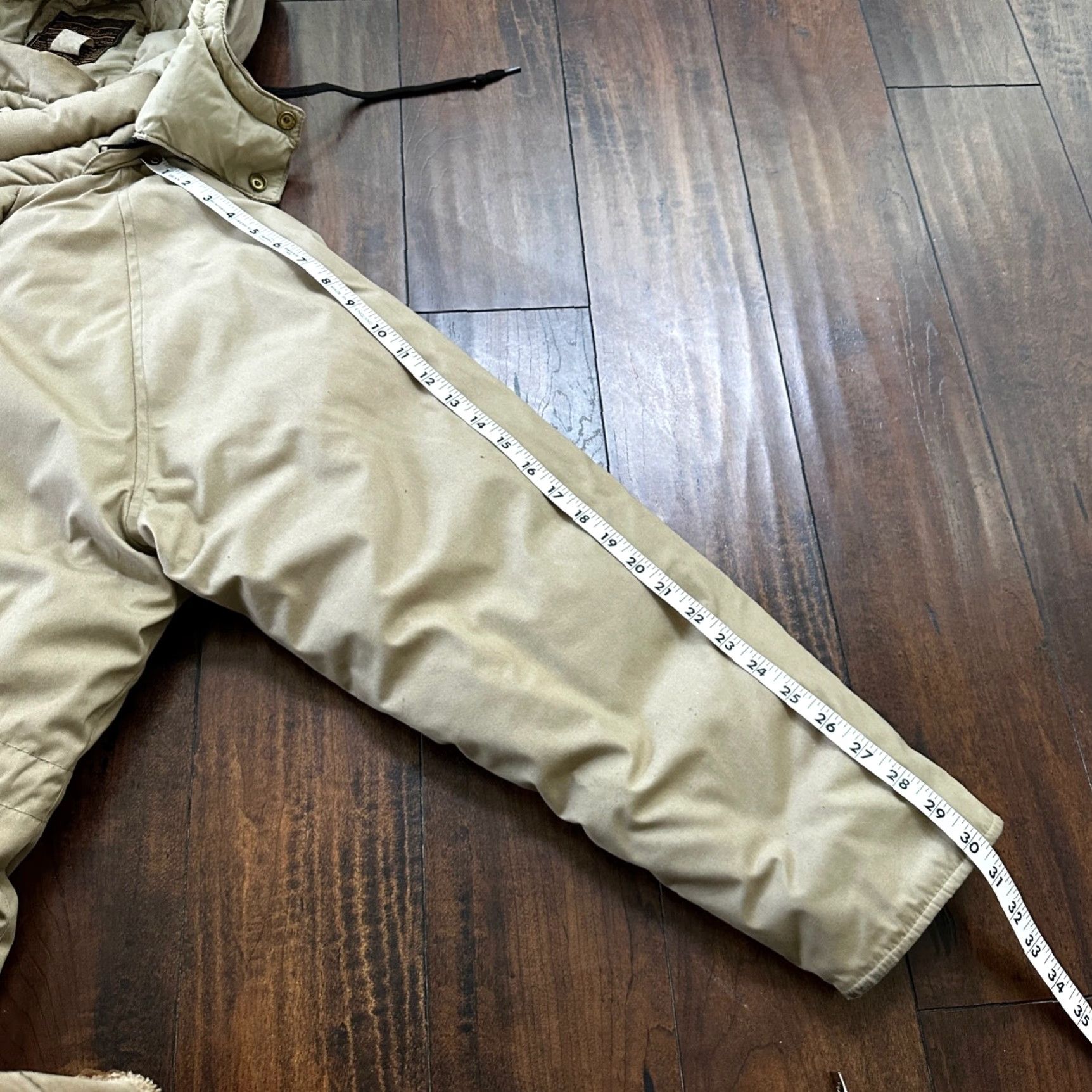 Eddie Bauer VINTAGE Eddie Bauer Down Puffer Parka Jacket Men’s L 70s Brown Zip Long Sleeve Wind-Resistant Mid-Length Size US L / EU 52-54 / 3 - 4 Thumbnail