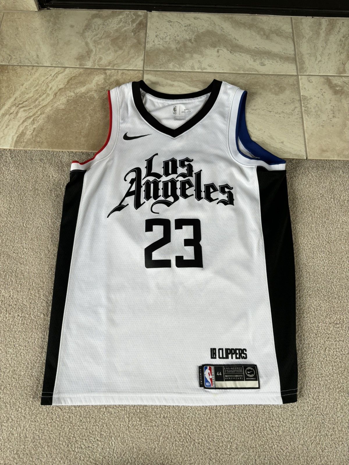 Nike Lou Williams jersey Size US M / EU 48-50 / 2 - 1 Thumbnail