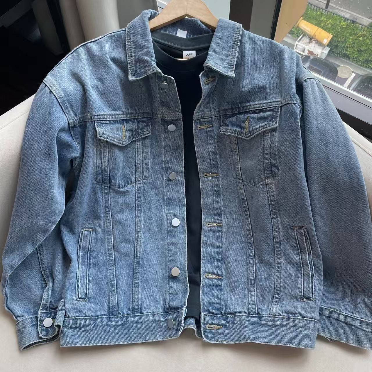 Vintage Light Blue Washed Denim Trucker Jacket Size US M / EU 48-50 / 2 - 1 Thumbnail