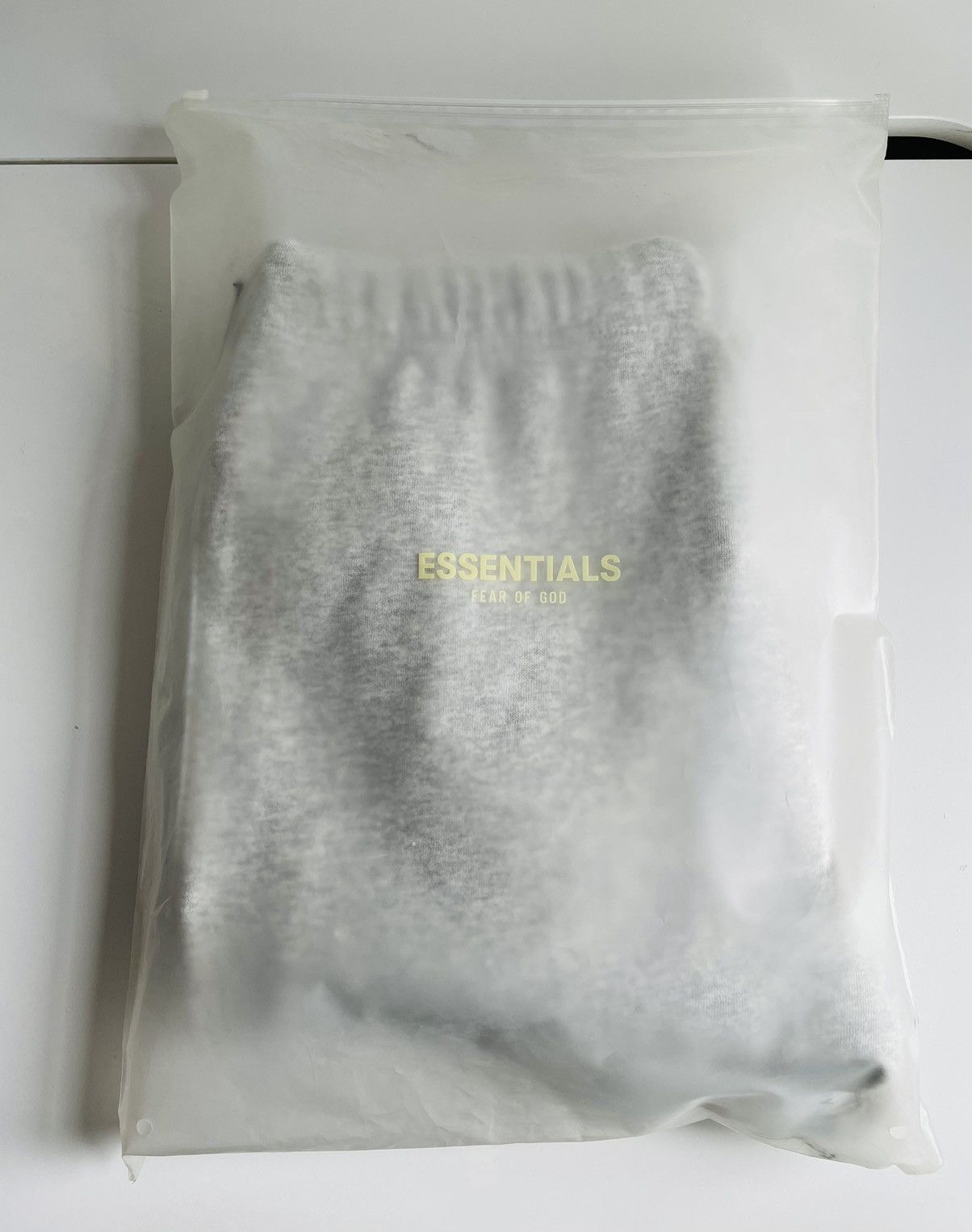Essentials Essentials x Fear of God Heather Grey Sweatpants Sz M 2020 Size US 34 / EU 50 - 14 Thumbnail