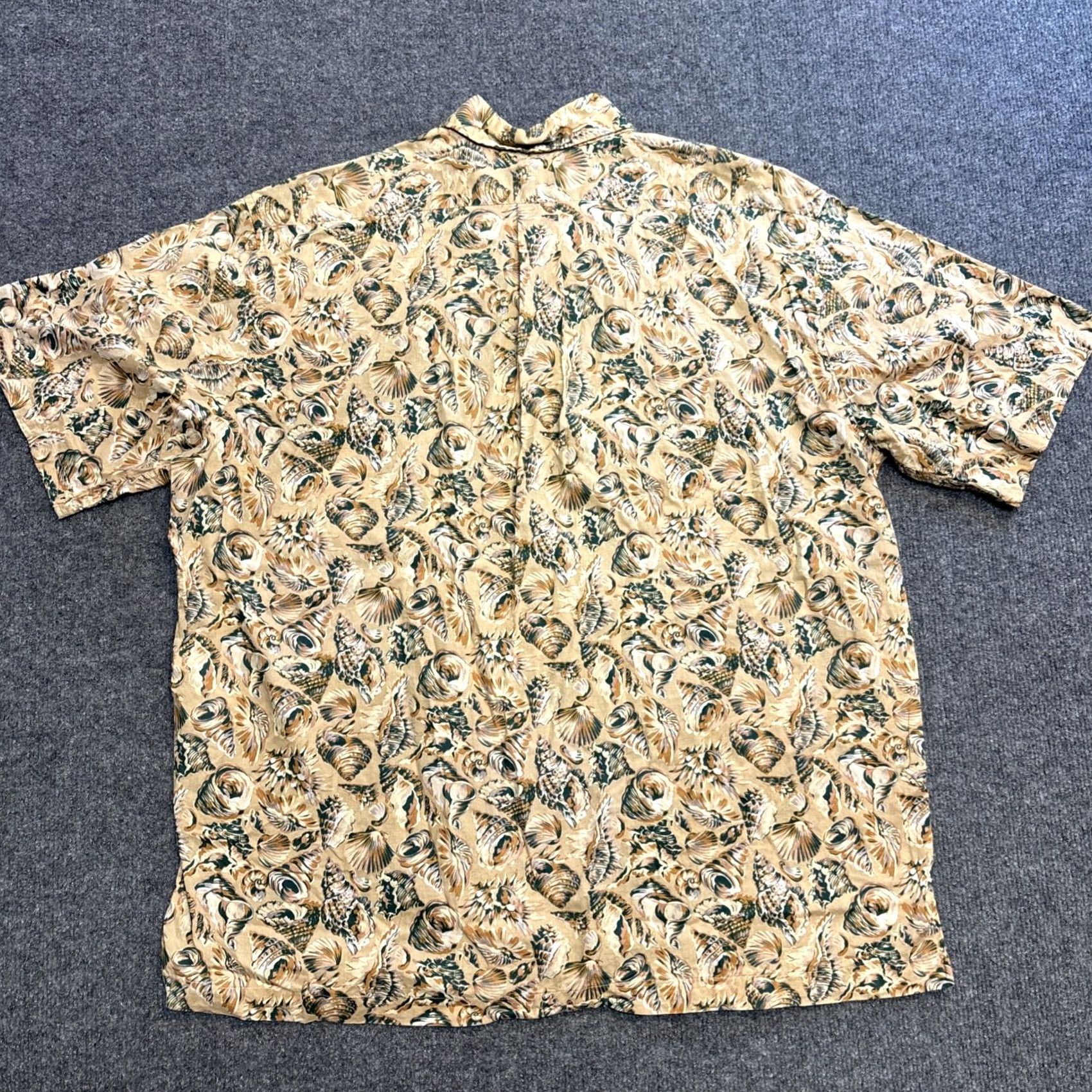 Reyn Spooner VINTAGE Reyn Spooner Shirt Button-Up Hawaiian Men L Beige Cotton AOP Seashell Egyptian Cotton USA Short Sleeve - Size US L / EU 52-54 / 3 - 5 Thumbnail