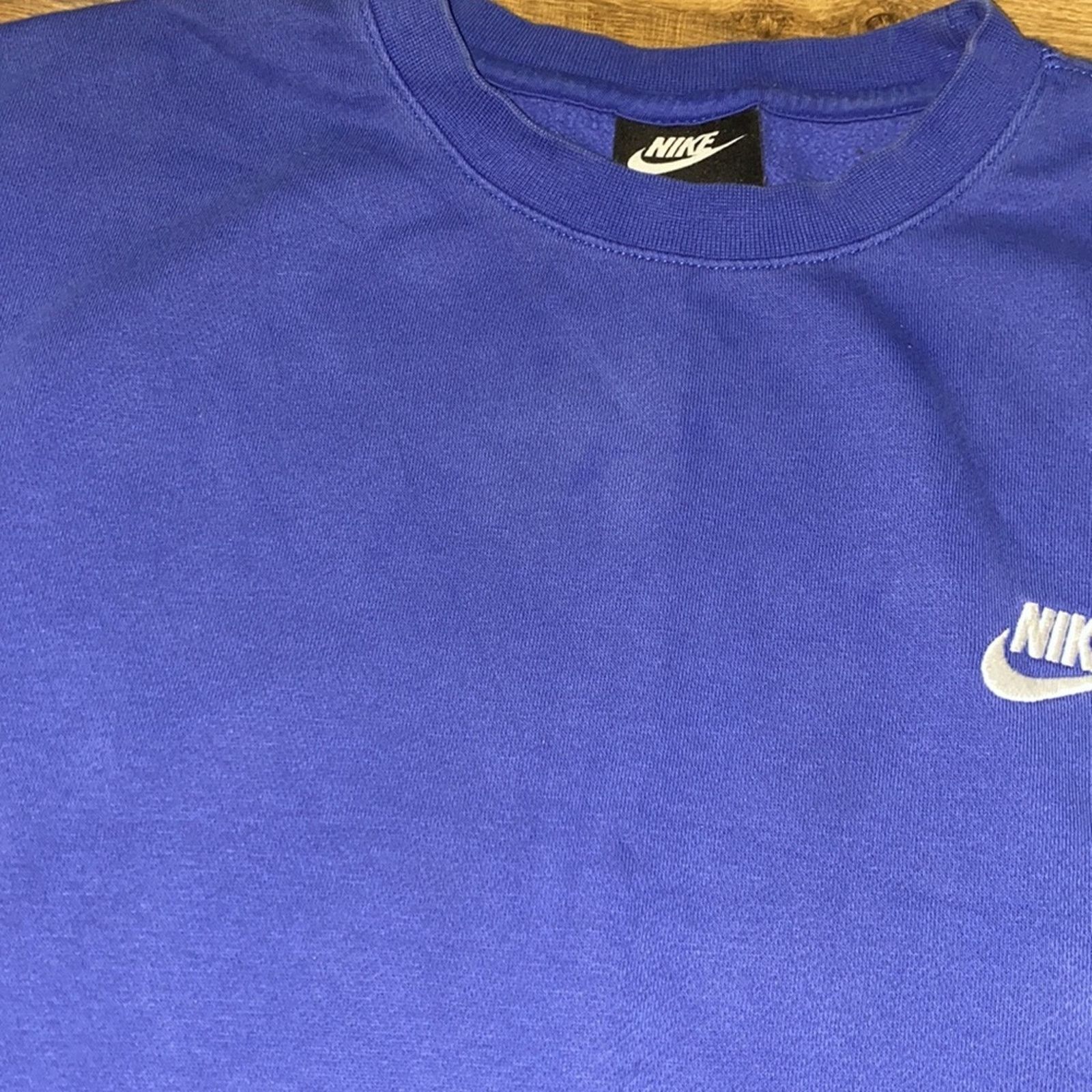 Nike Nike crewneck Size US S / EU 44-46 / 1 - 4 Thumbnail