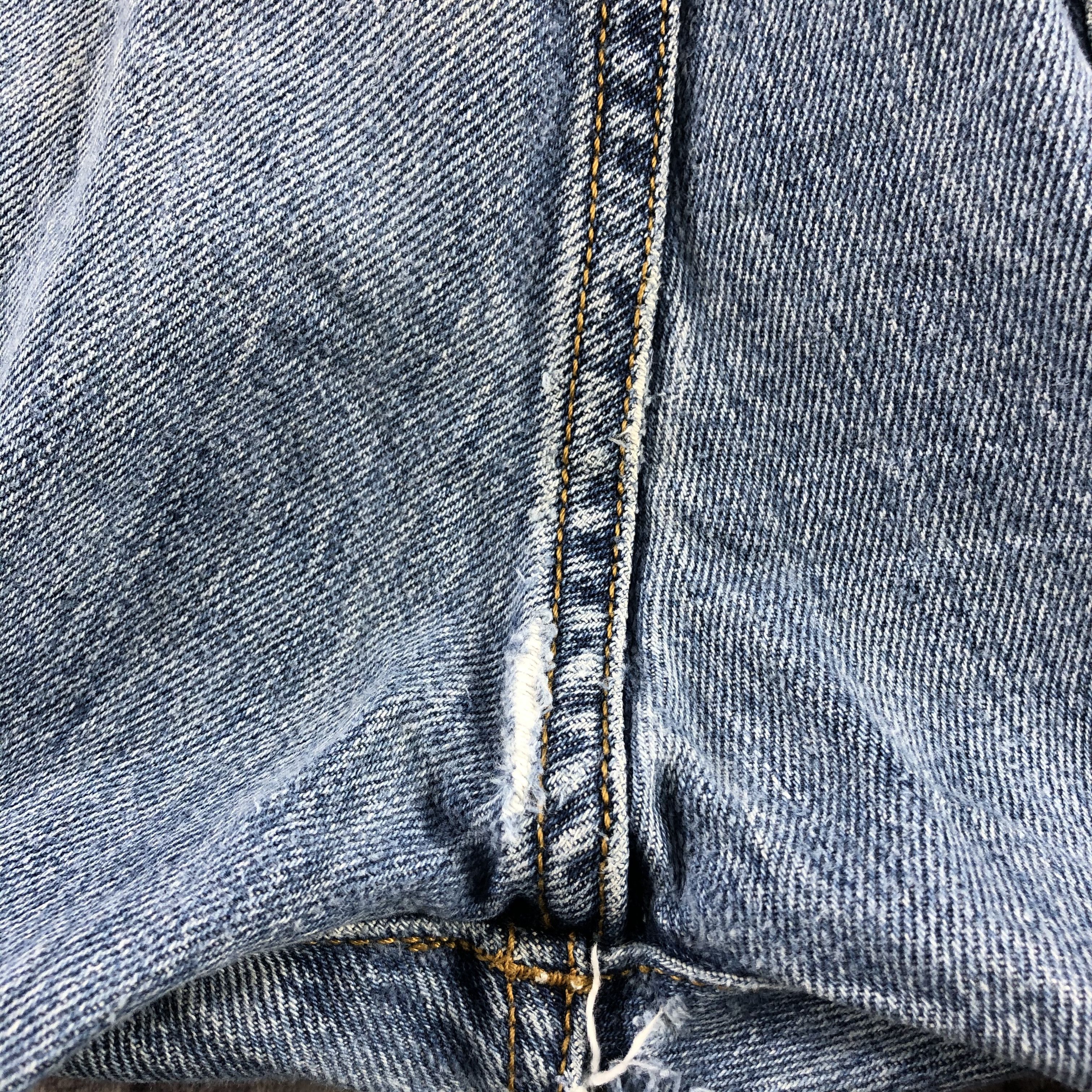 Levi's Vintage Levis 501 Jeans-JM2870 Size US 31 - 6 Thumbnail