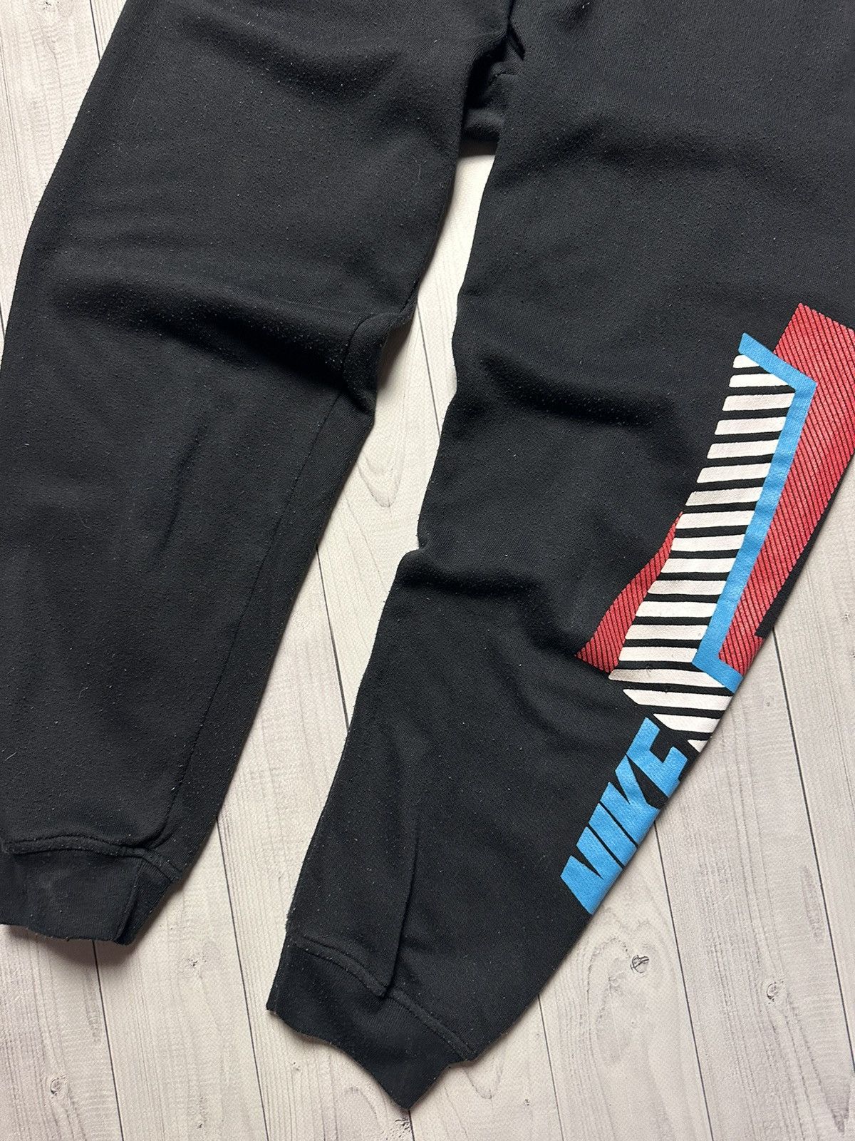 Nike × Vintage Vintage Nike pants joggers rare size Xs/S Size US 28 / EU 44 - 2 Thumbnail