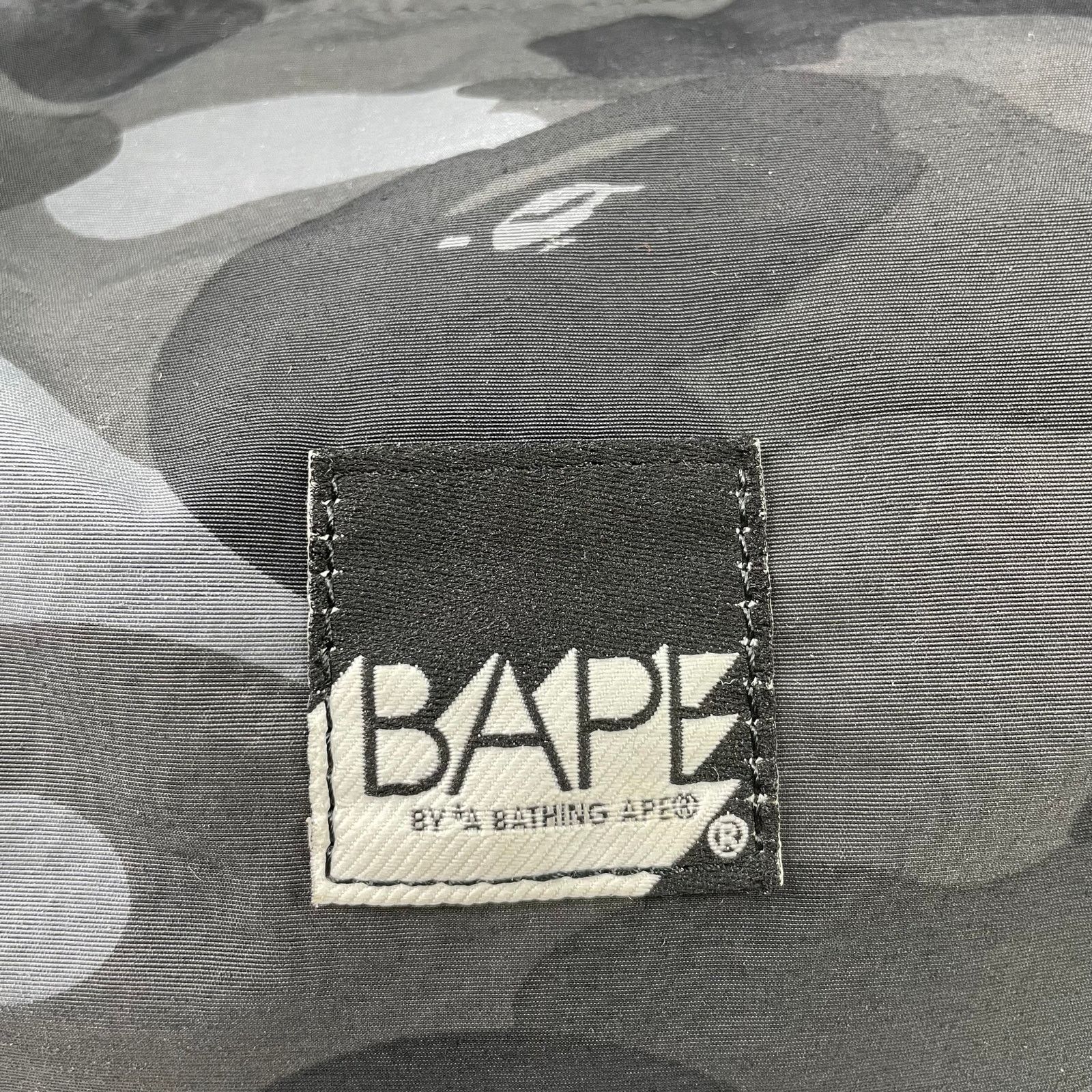 Bape 2007 BAPE Black Camo Boston Duffle Bag Size ONE SIZE - 10 Thumbnail