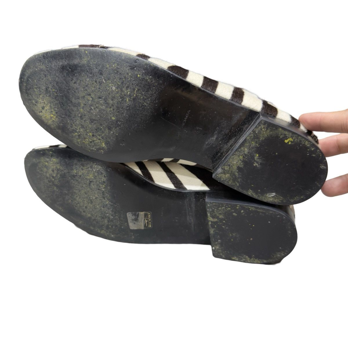 Balenciaga Balenciaga Nicolas Ghesquiere Pony Hair Leather Derby Size US 8.5 / EU 41-42 - 7 Thumbnail