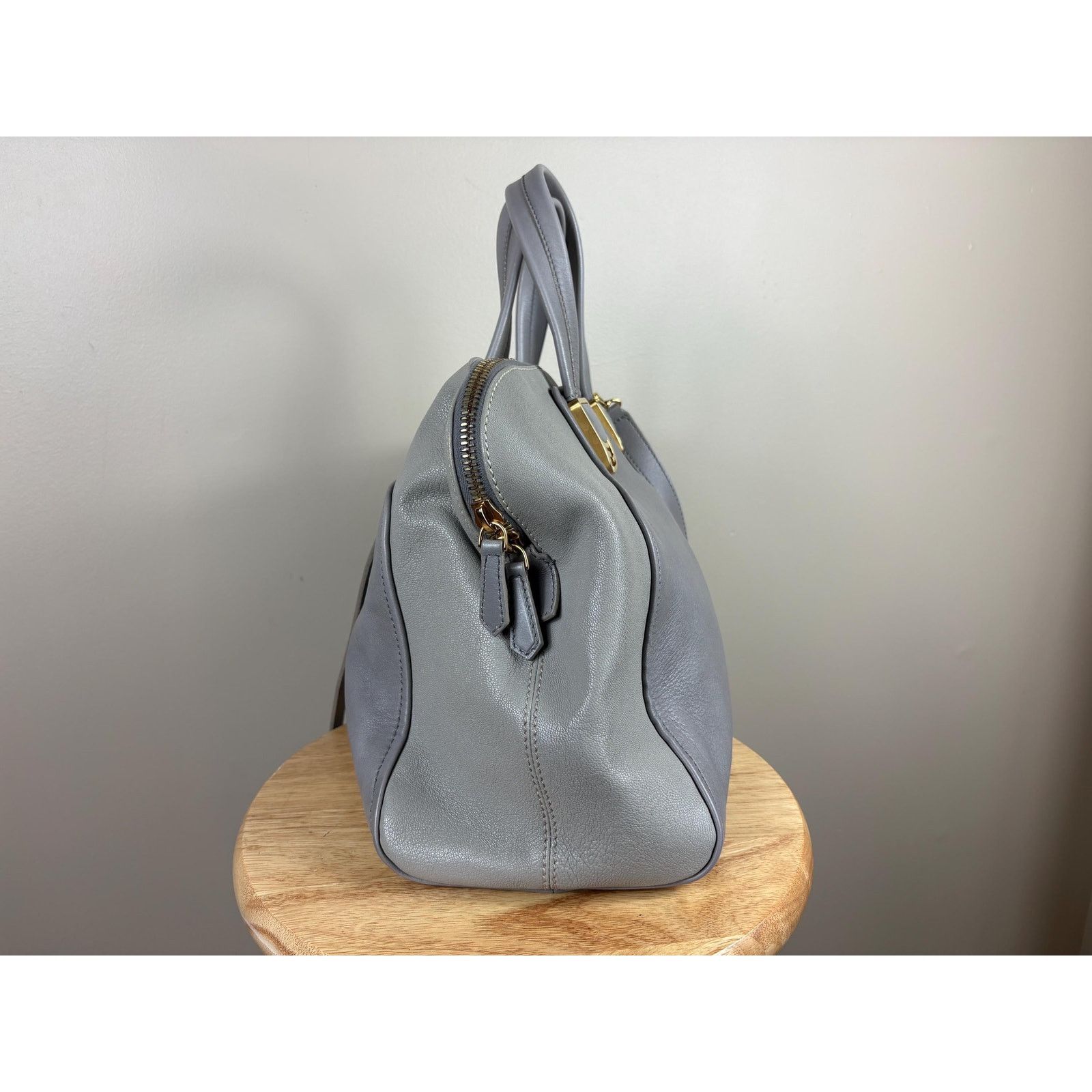 Fendi Authentic Fendi Gray Leather Chameleon Colorblock Shoulder Size ONE SIZE - 4 Thumbnail