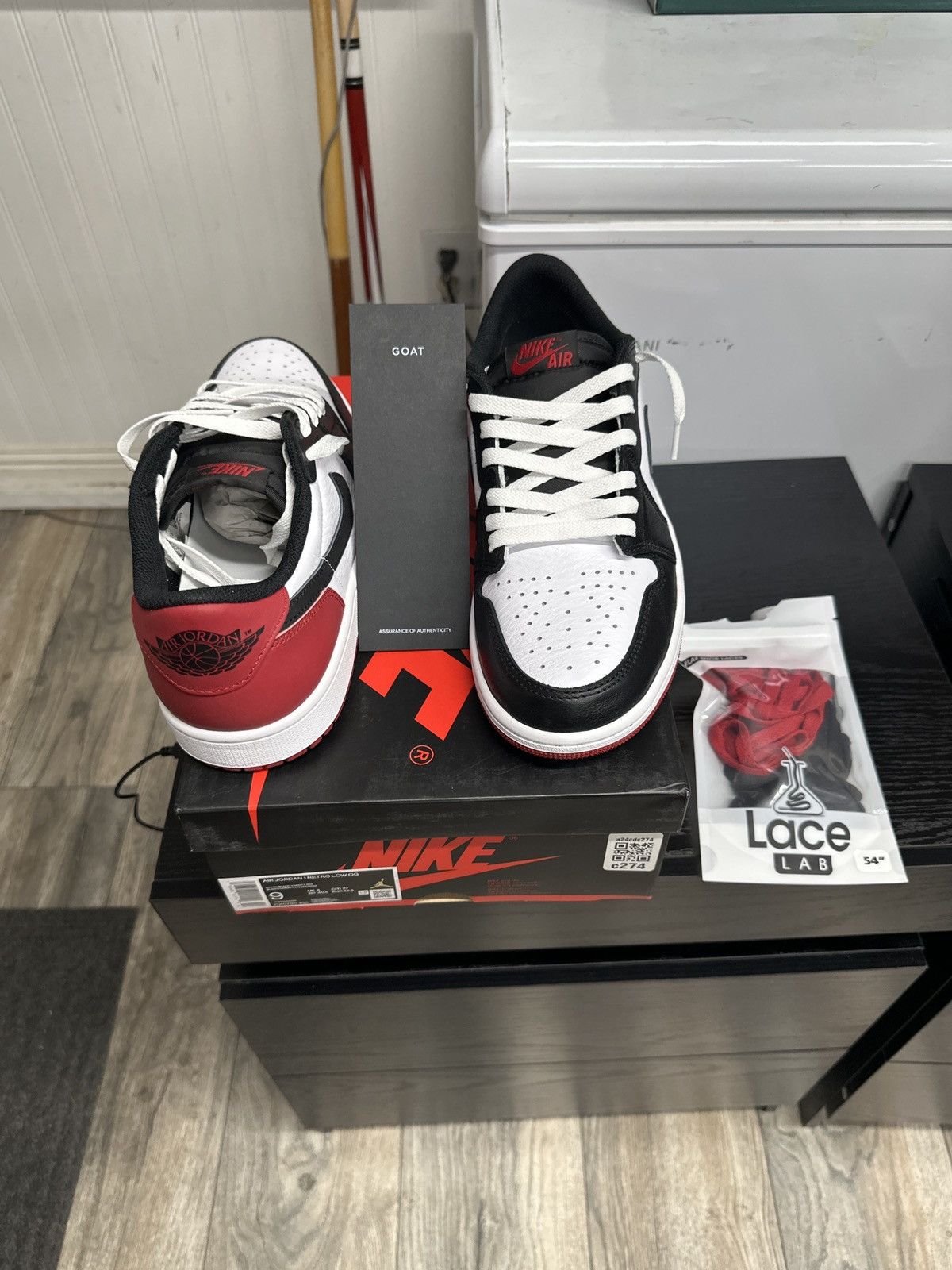 Jordan Brand Jordan 1 Retro Low OG Black Toe (2023) Size US 9 / EU 42 - 7 Thumbnail