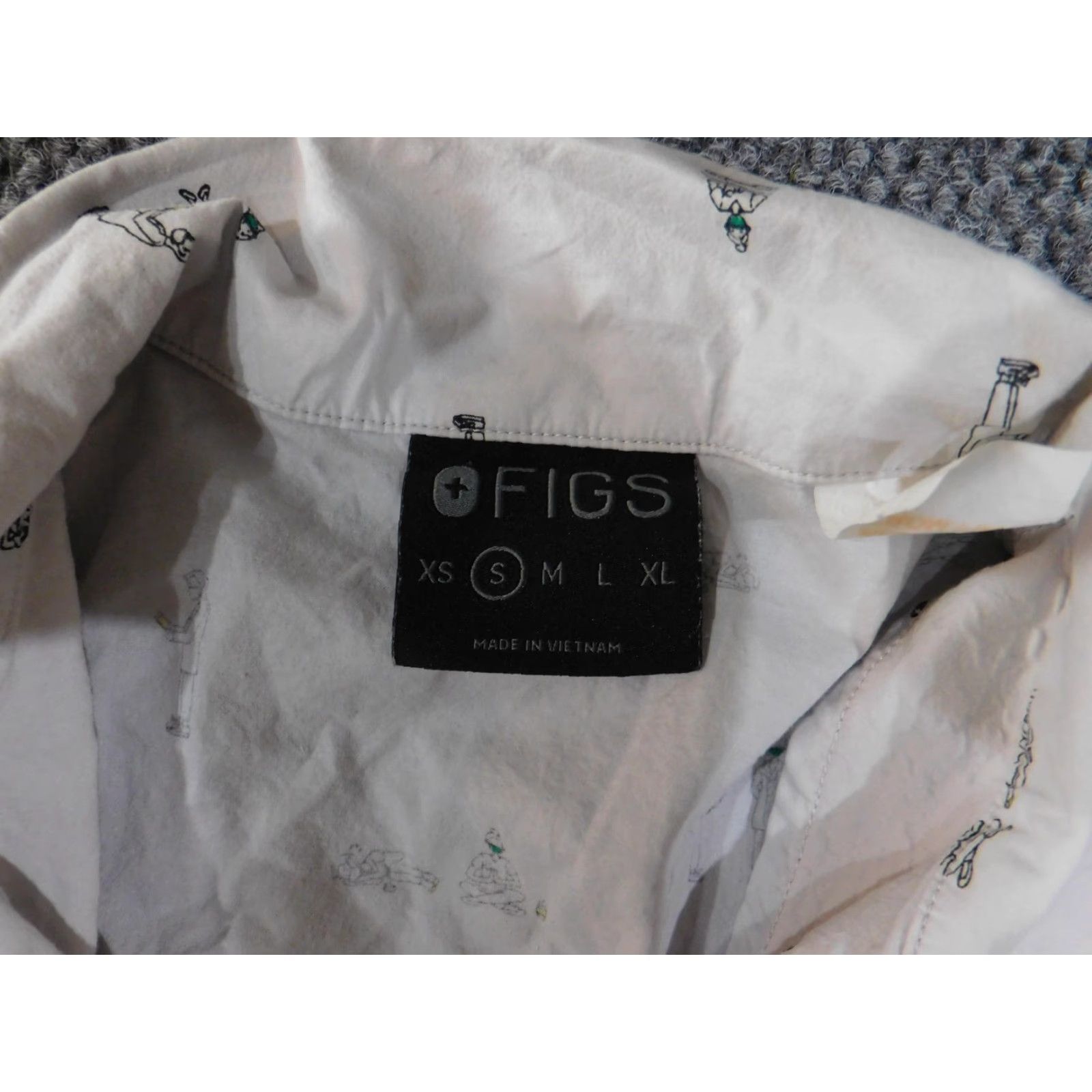 Vintage Figs Shirt Mens Small White Doctor Print Long Sleeve Button Up Medical Top Size US S / EU 44-46 / 1 - 7 Thumbnail