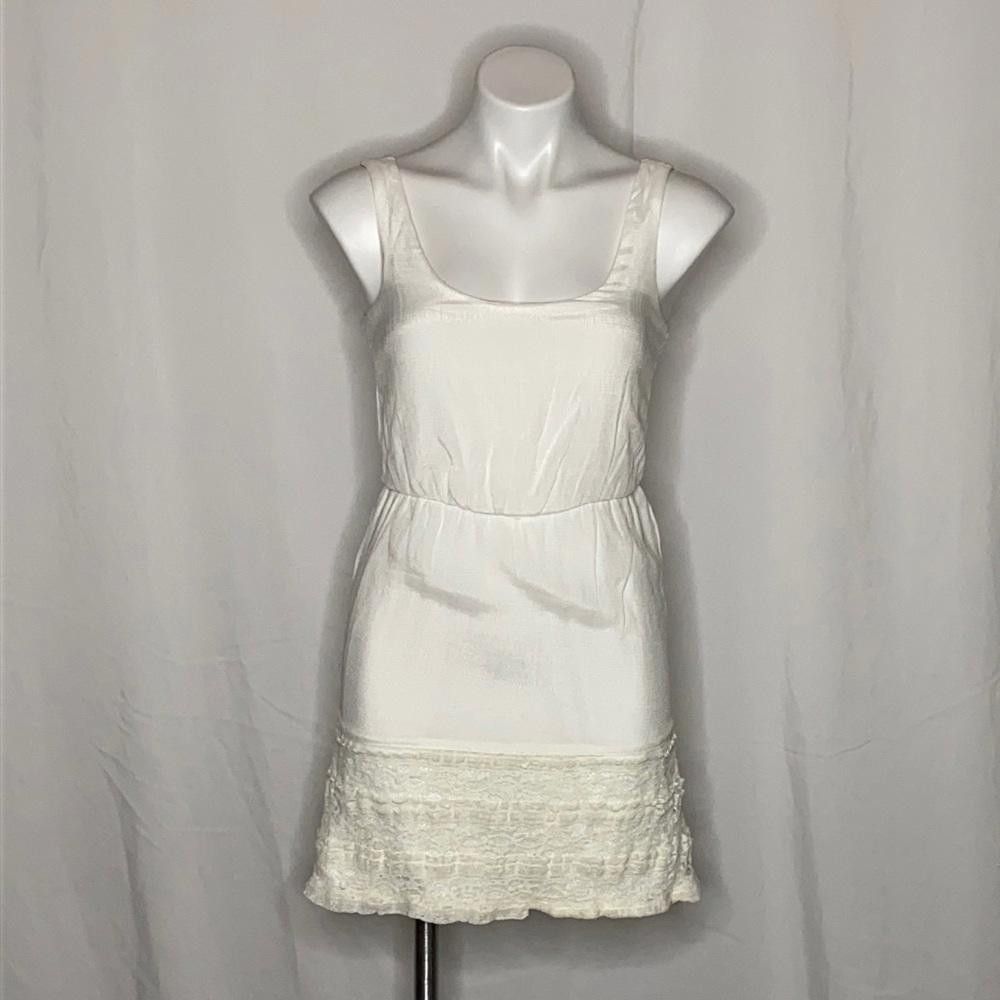 Designer Lily Rose Off-White Mini Dress Lace Bottom Hem, S Size S / US 4 / IT 40 - 1 Thumbnail